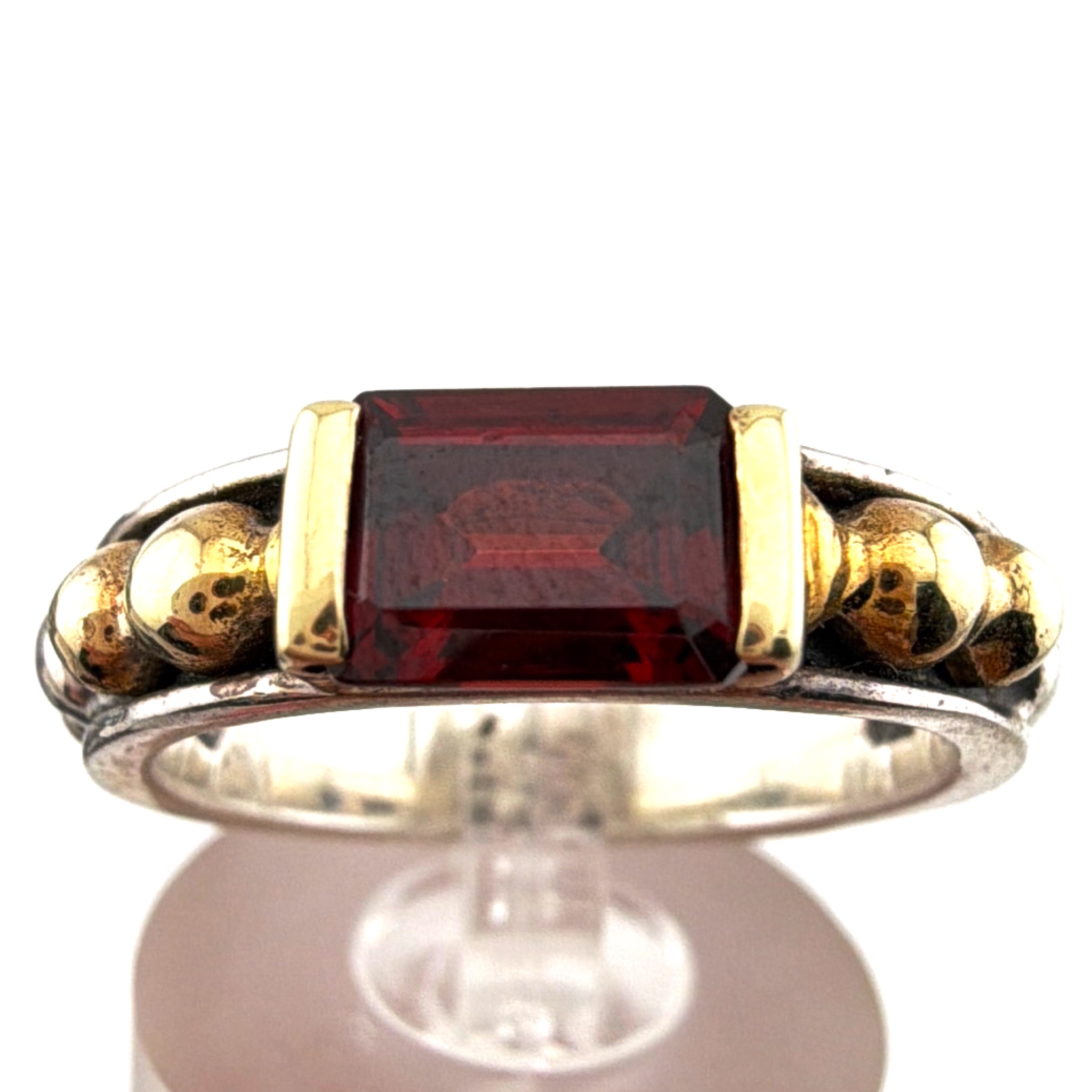 Lagos Sterling & 18K Motif Garnet Ring Size 6, 5.25g — Front
