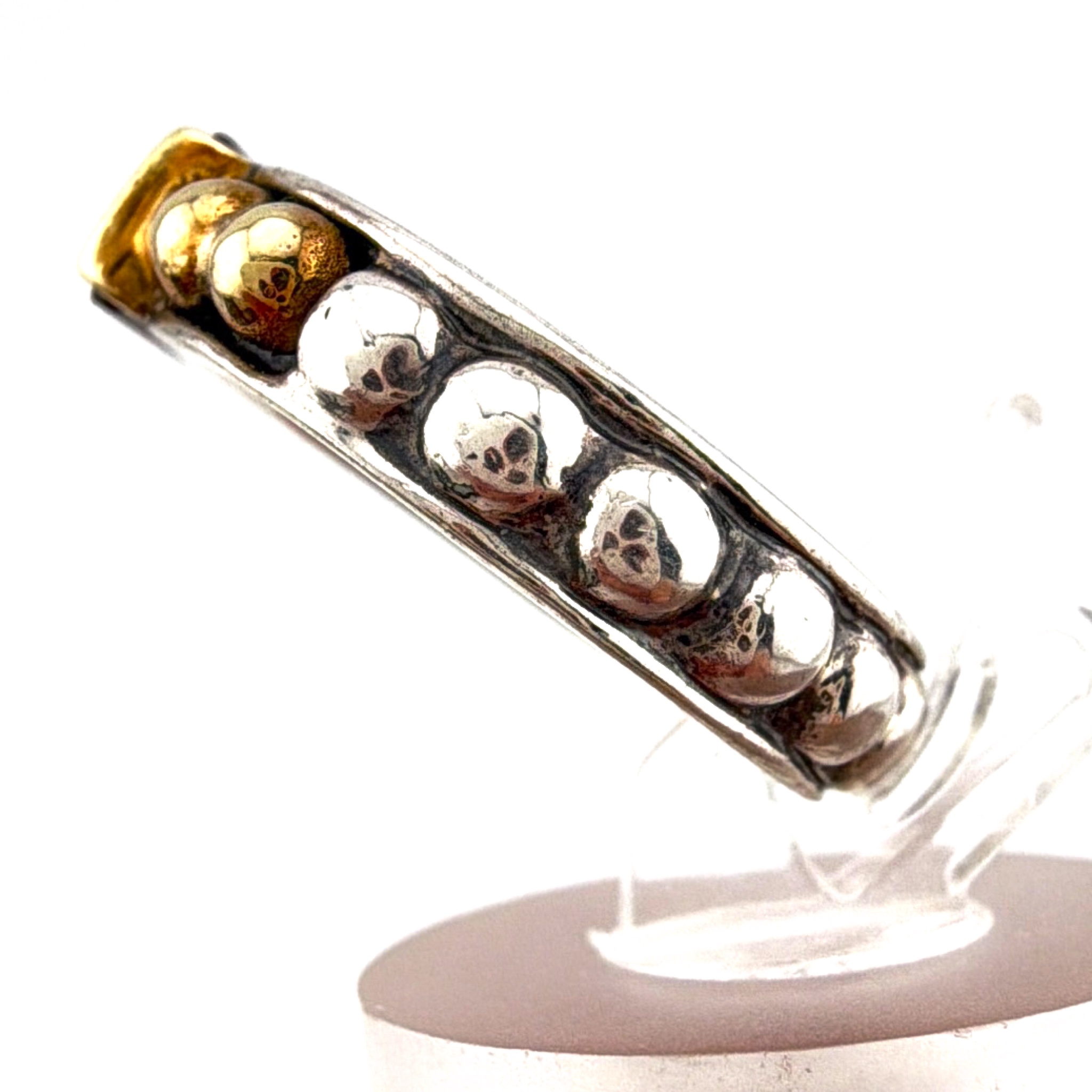 Lagos Sterling & 18K Motif Garnet Ring Size 6, 5.25g — Side