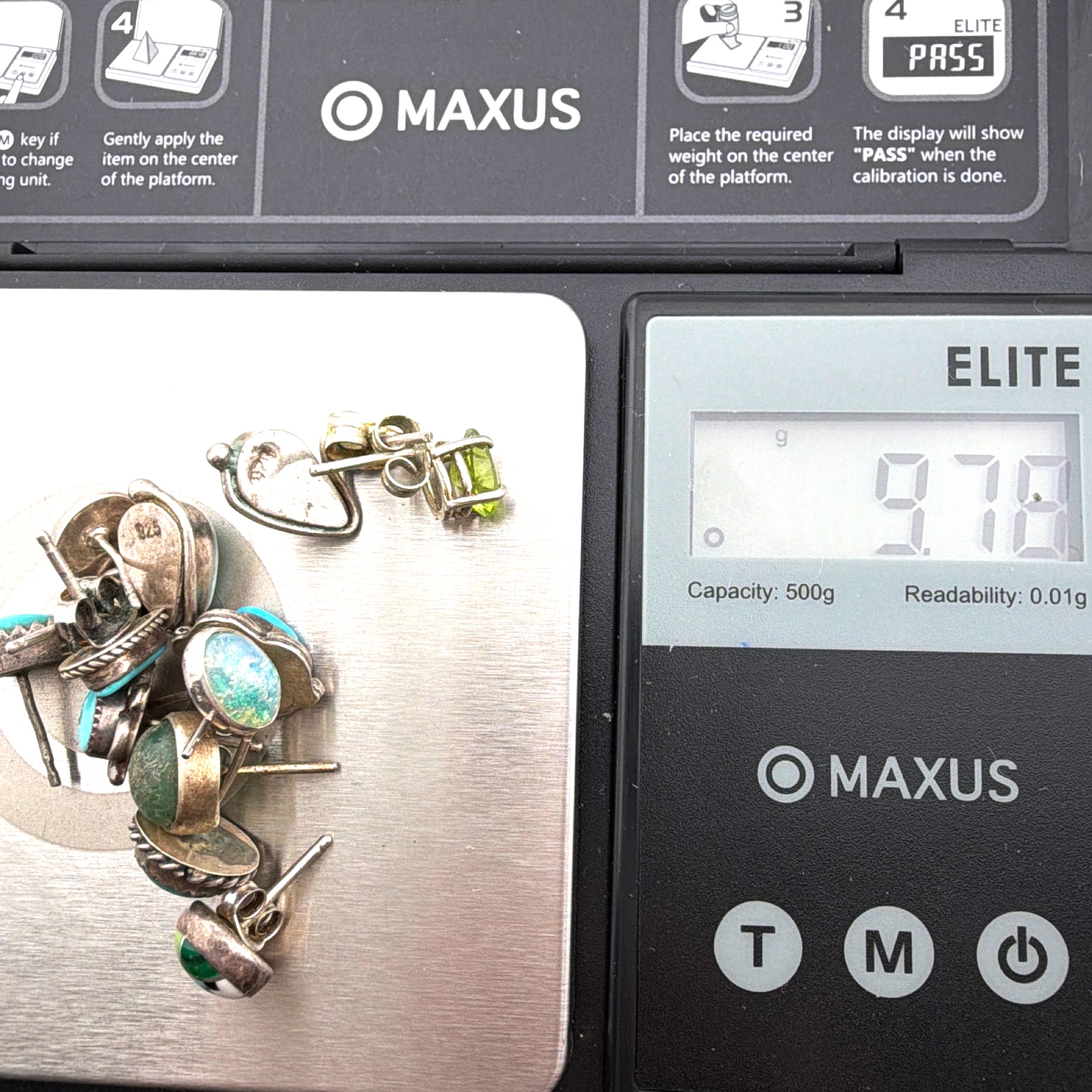 70s–80s 1.5 in Sterling Silver Turquoise Leaf Feather Dangle Post Earrings 5.55g — For scale