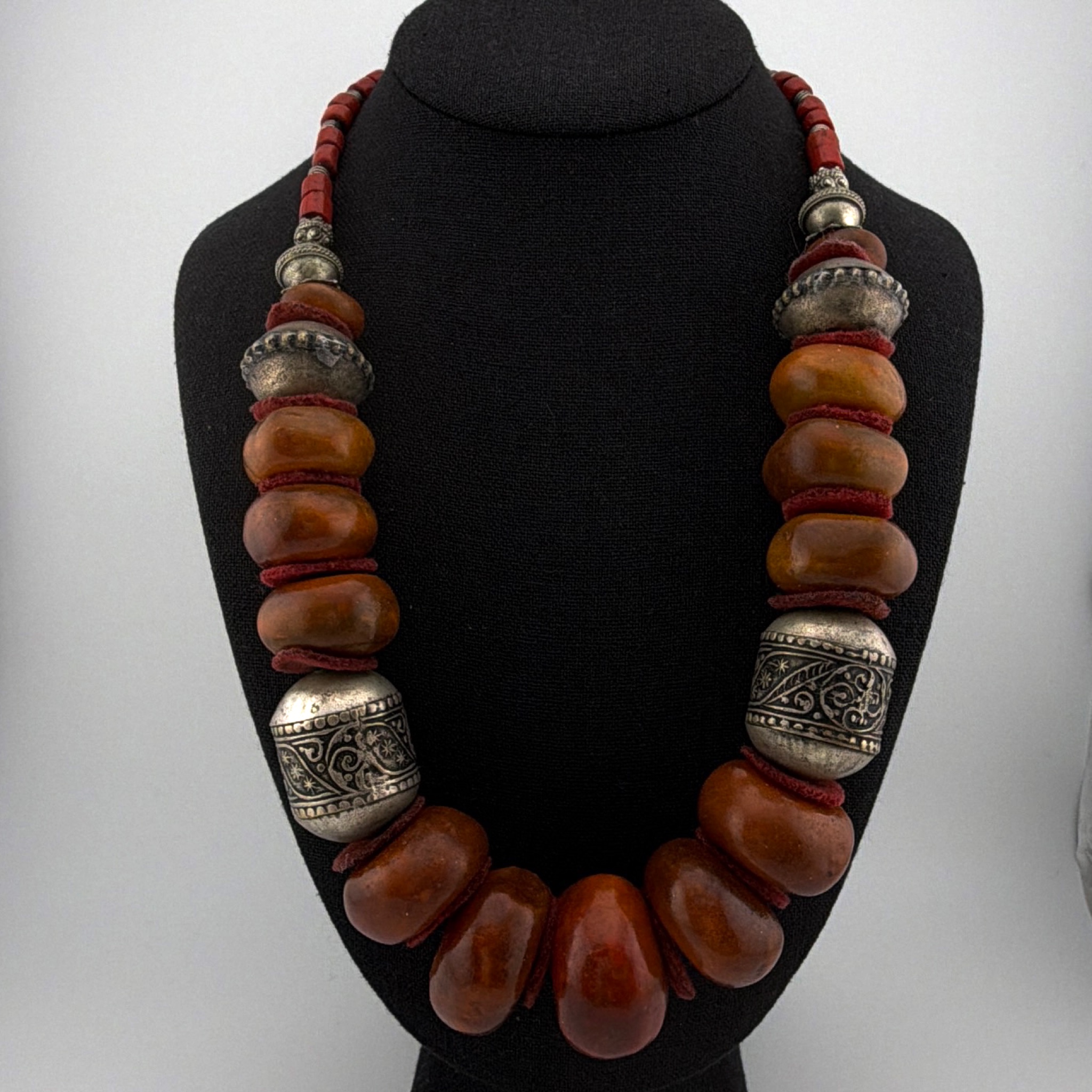 Silver Tone Faux Amber Copal Resin Moroccan Berber 24 in Tribal Chunky Beaded Necklace — Front