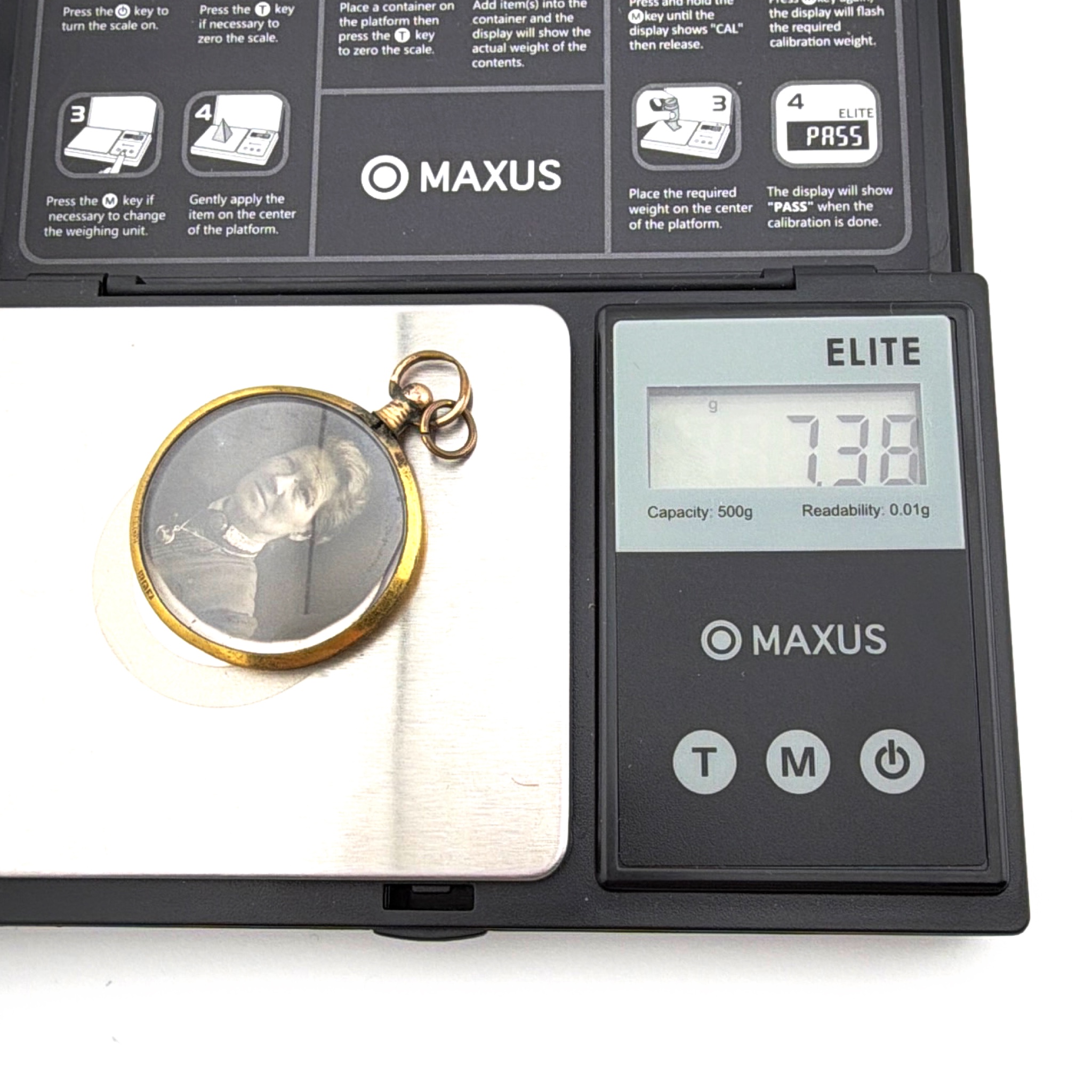 Edwardian 1900s–10s 1.125 in AJH Rolled Gold Double-Sided Glass Portrait Photo Locket Pendant 7.38g — For scale