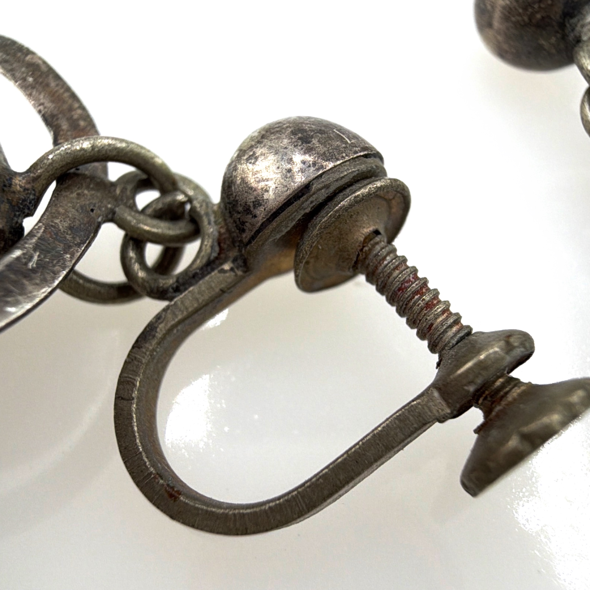 Retro 30s–50s Sterling Silver Taxco Mexico Designer Orbital Earrings 5.30g — Detail