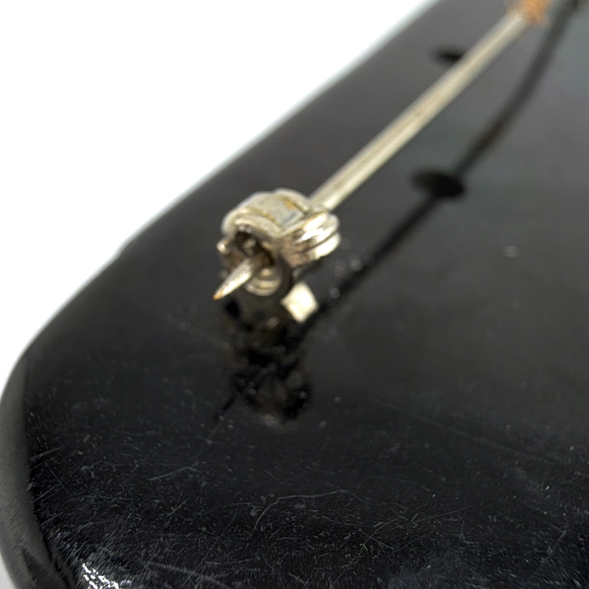 Vintage Carved Bakelite Black Floral Bar Brooch, Silver Tone Pin 21.00g — Detail