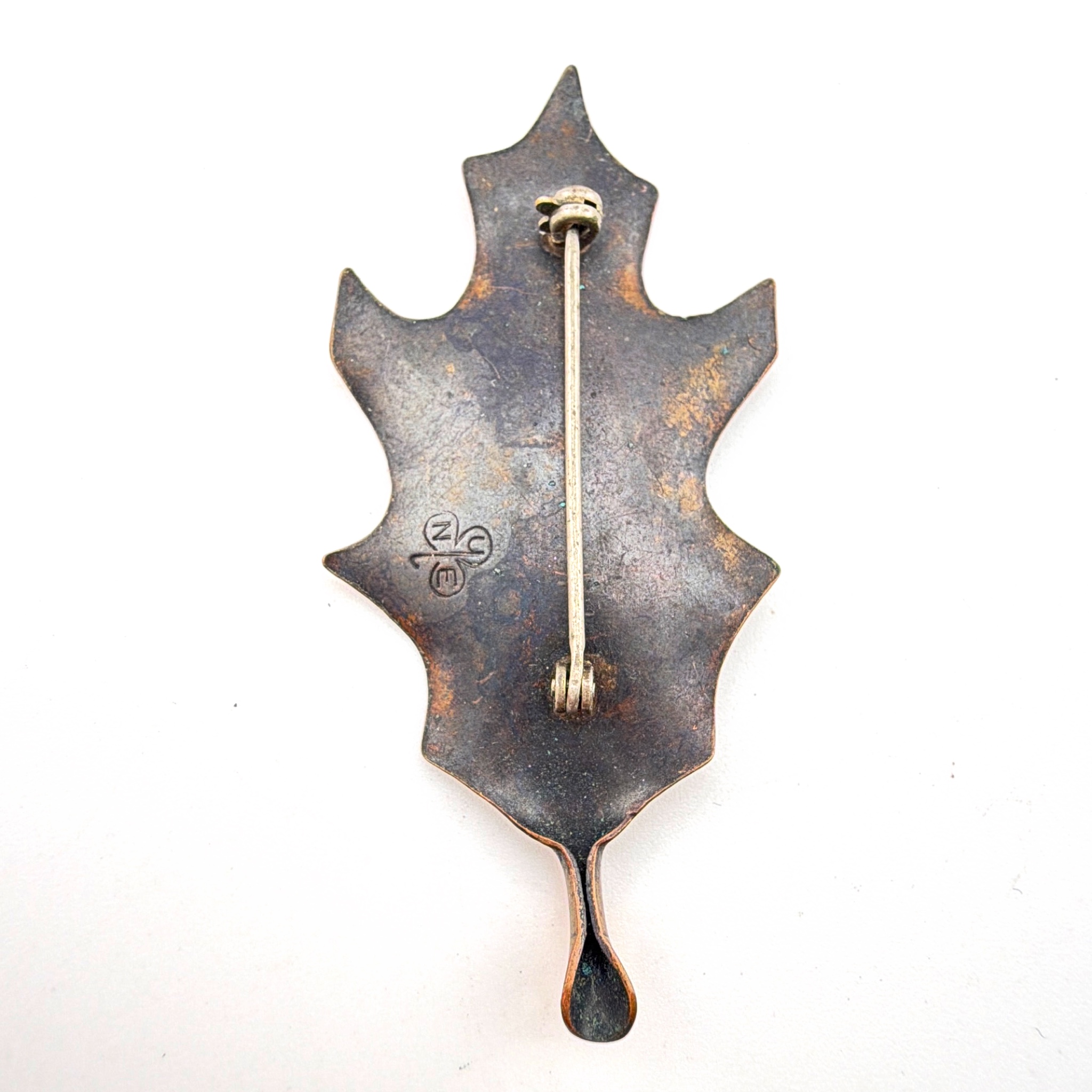 Mid-Century 50s–60s 2 in Stuart Nye Copper Hand Wrought Oak Leaf Brooch 4.38g — Front