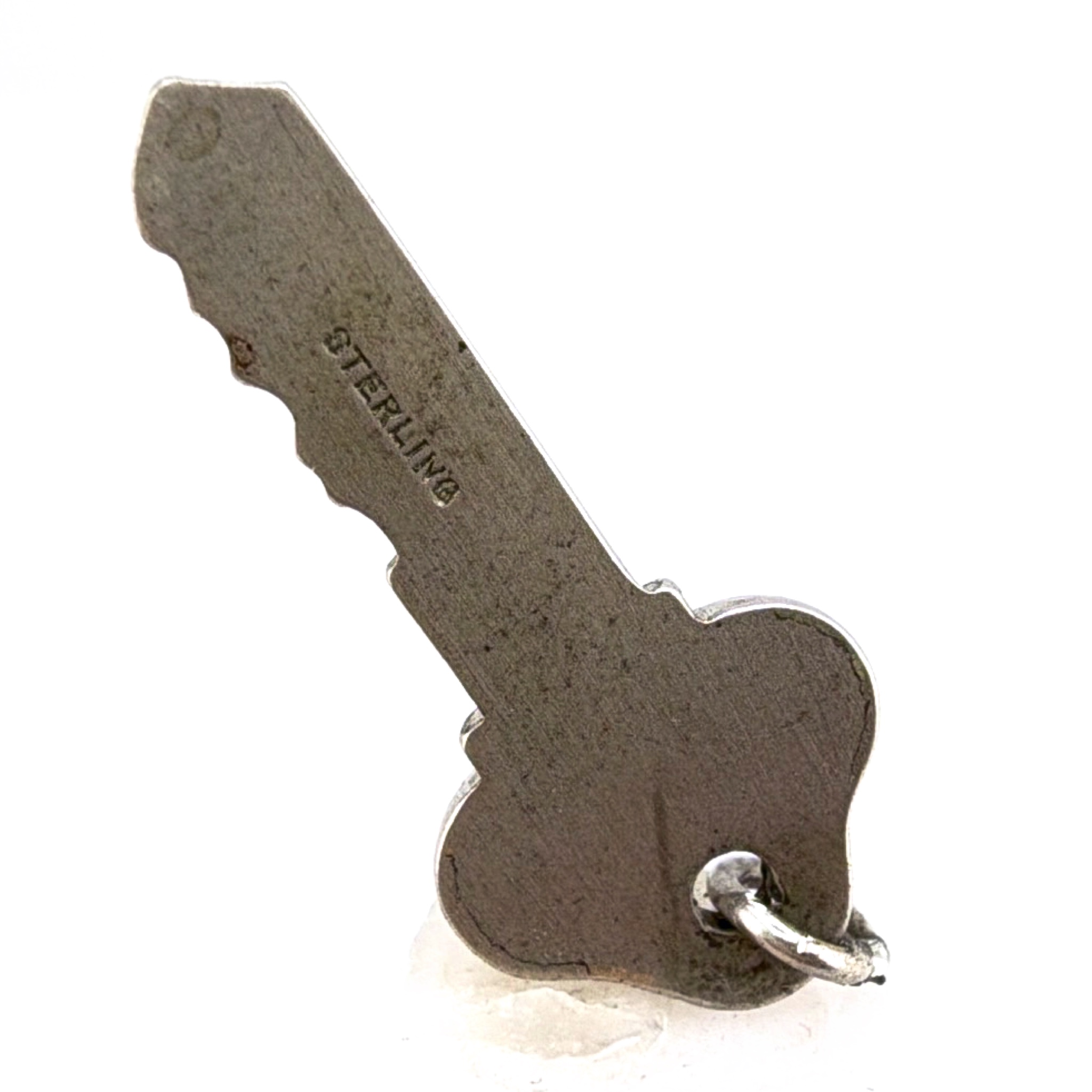 70s–90s Sterling Key To Success Charm, Textured Bow, 2.17g — Side