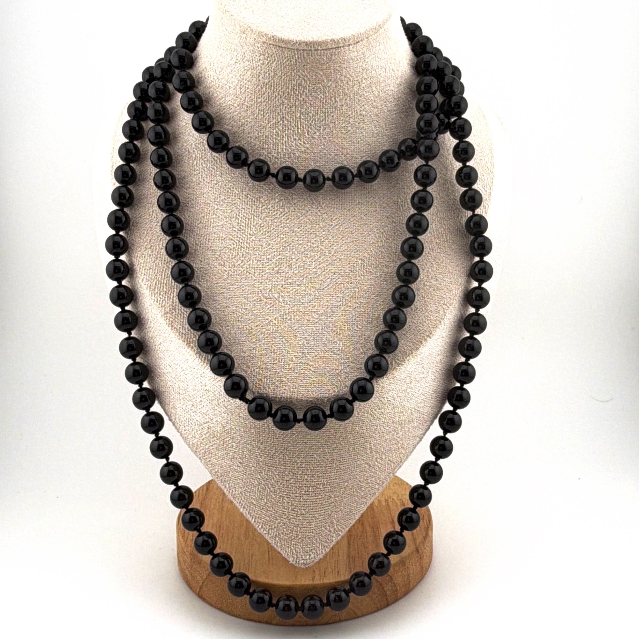 Vintage Black Onyx Knotted Bead Endless 53 in Rope Necklace 29.91g — Front