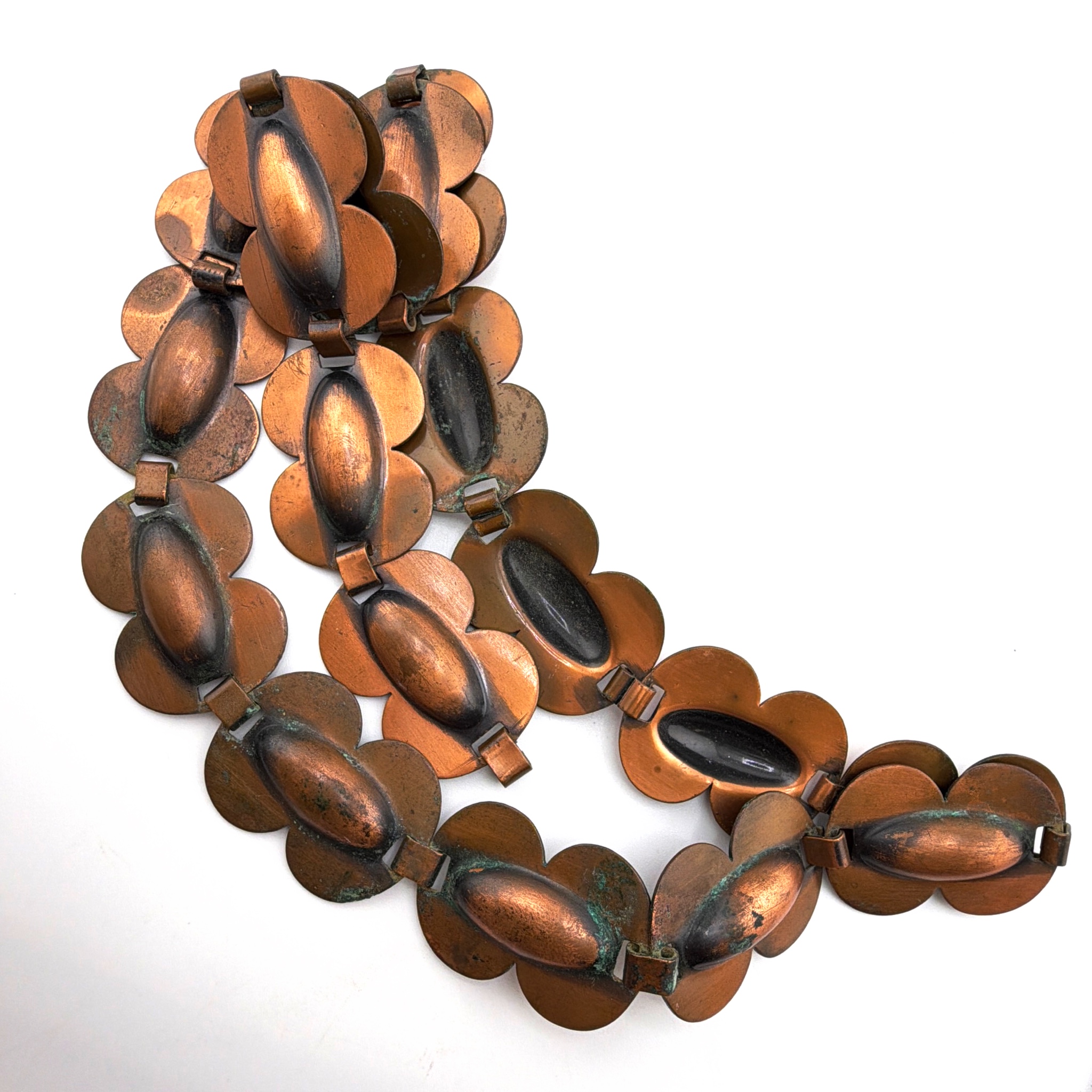 Mid-Century 50s–60s Copper Tone Scalloped Link Necklace 115.21g 24in