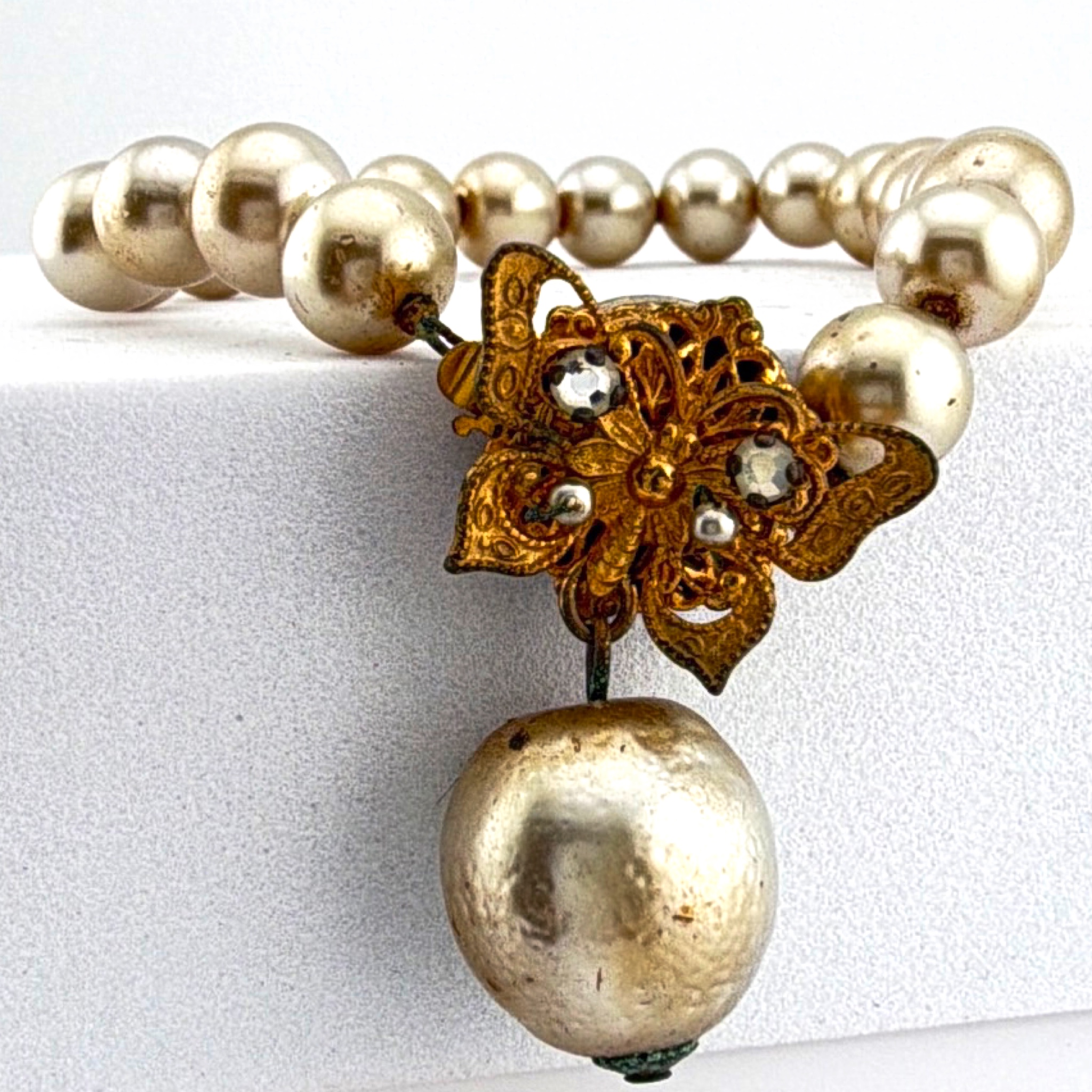Mid-Century 50s–60s 7 in Miriam Haskell Gold Tone Faux Pearl Rhinestone Butterfly Filigree Dangle Bracelet 26.42g — Front