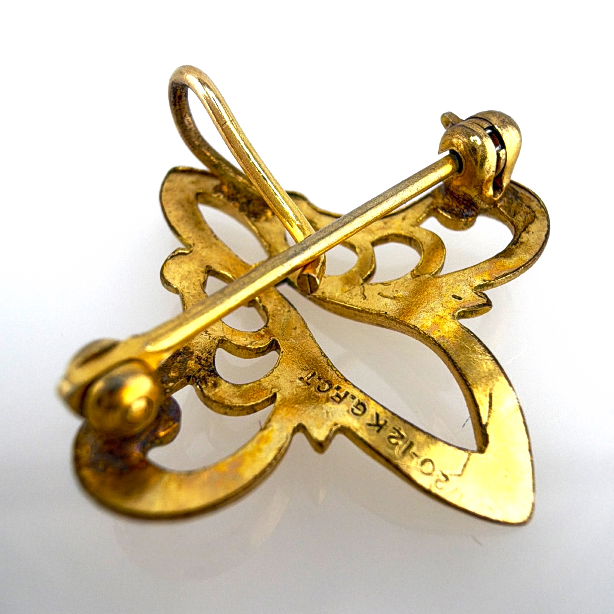 Art Nouveau 1890s–1920s Gold Filled Openwork Bow Watch Pin 1.70g — Front