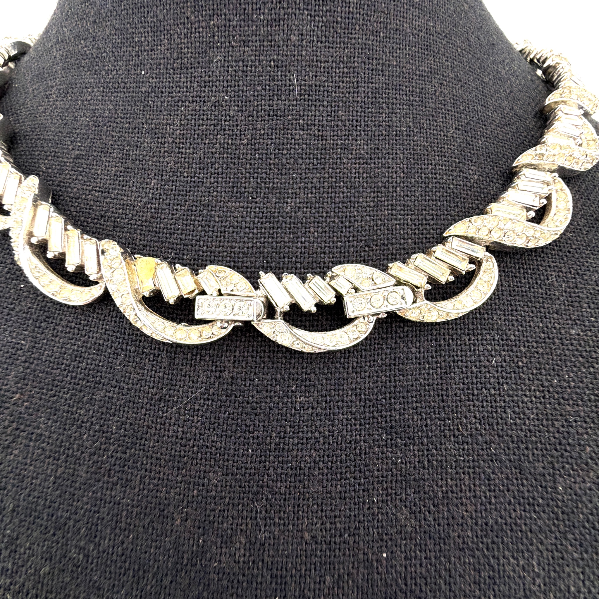 Mid-Century 50s–60s 16 in Signed Trifari Silver Tone Rhinestone Necklace — Back