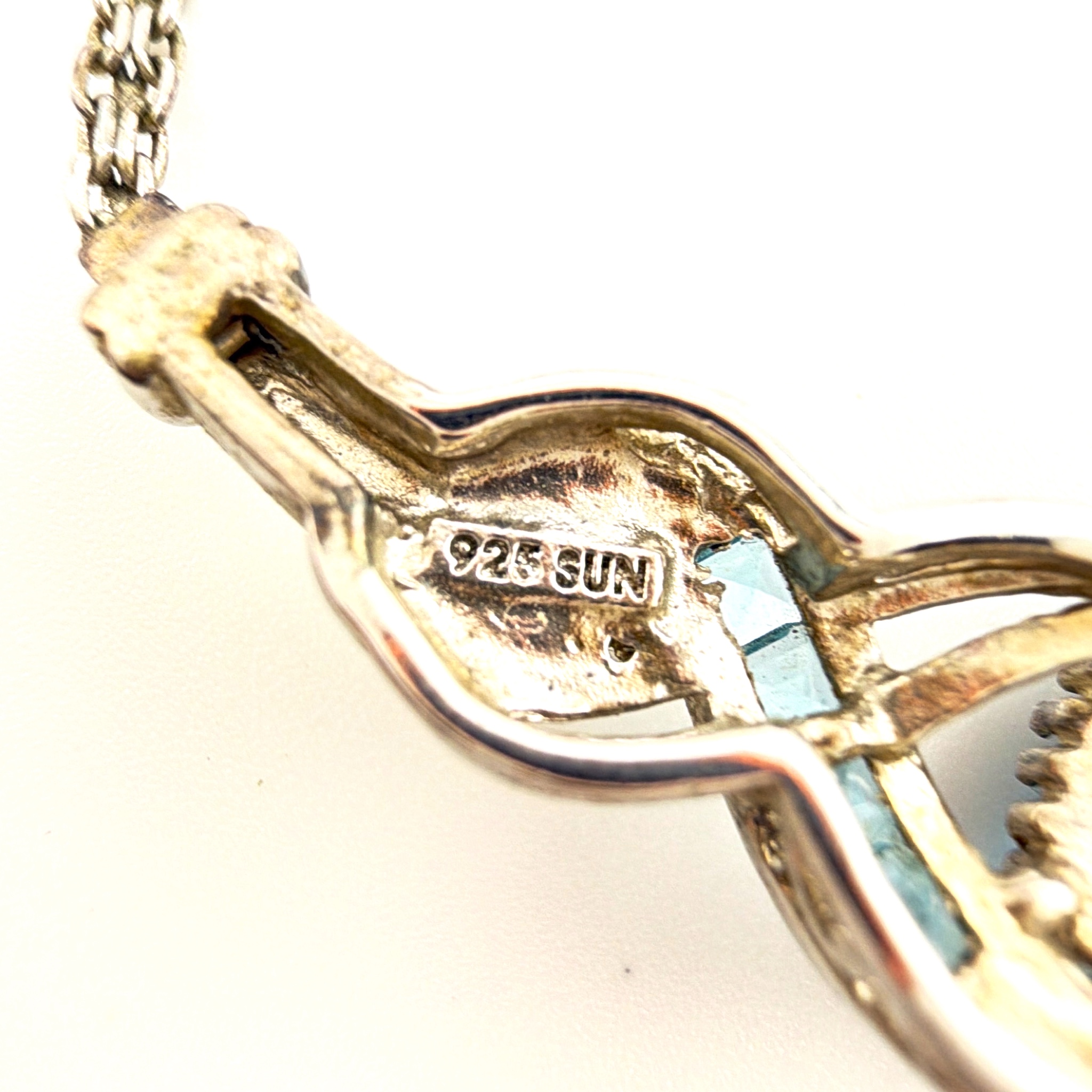 Sterling Silver Blue Topaz Swirl Pendant Necklace, Signed SUN 7.18g 20.5in — Detail