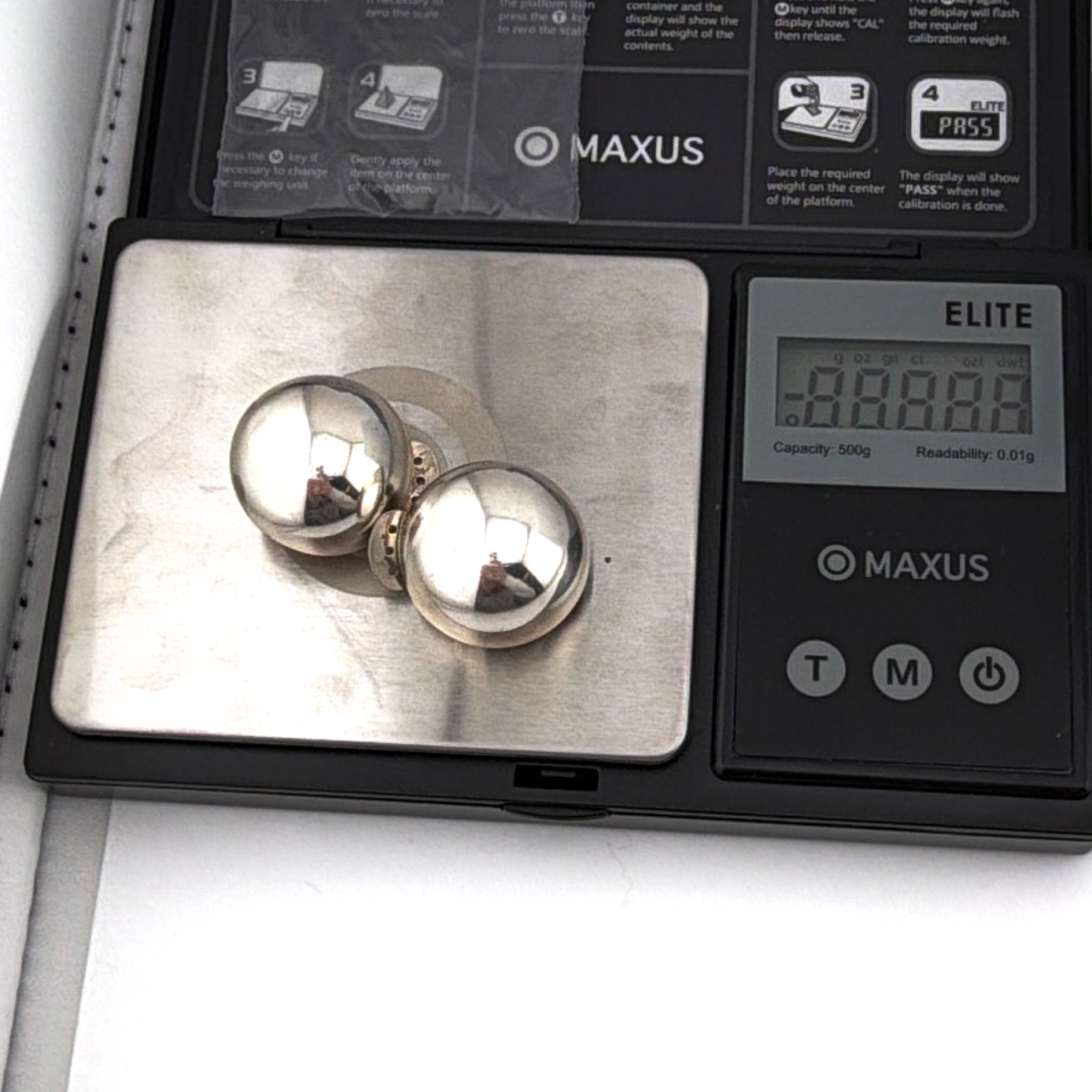 Mid-Century 50s–60s Sterling Domed Button Half-Ball Clip Earrings 10.84g — For scale