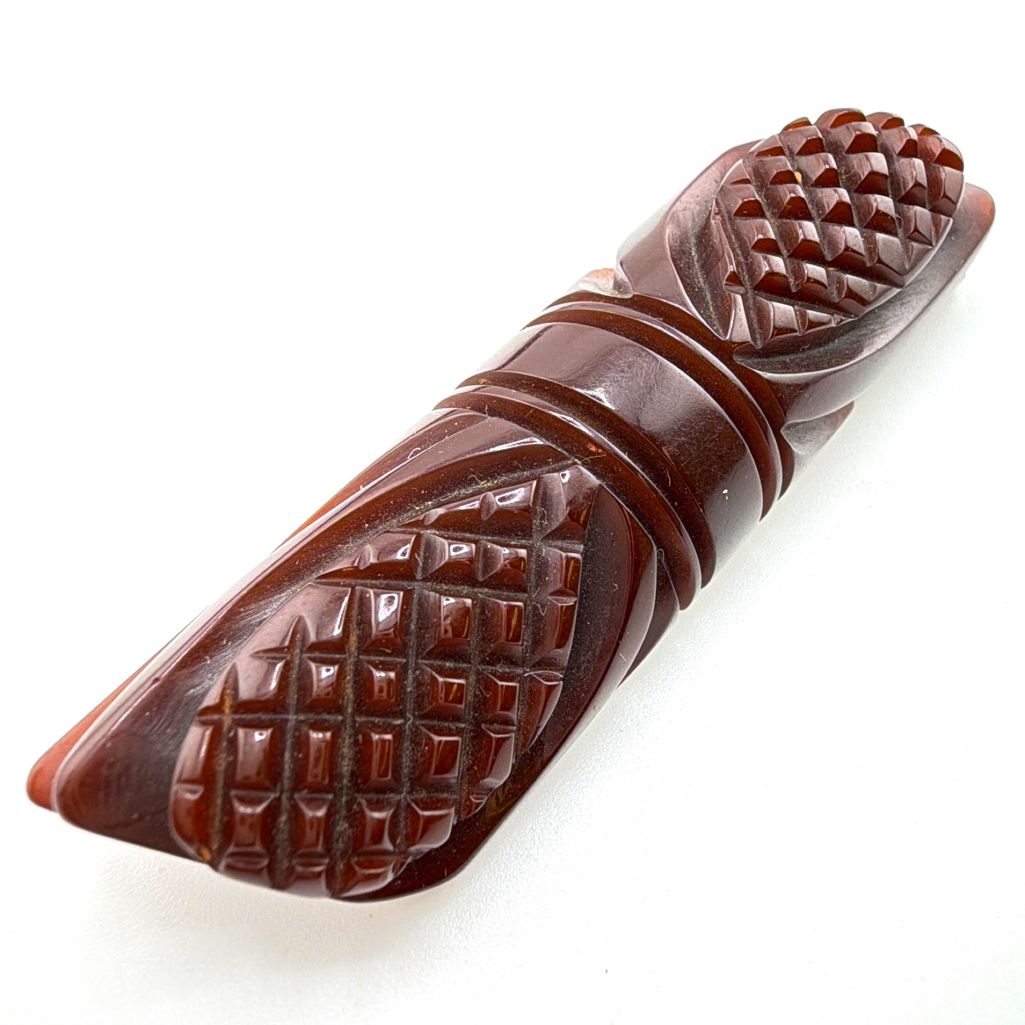 Retro 30s–50s Carved Bakelite Bow Bar Brooch 16.08g 2.75 in — Back