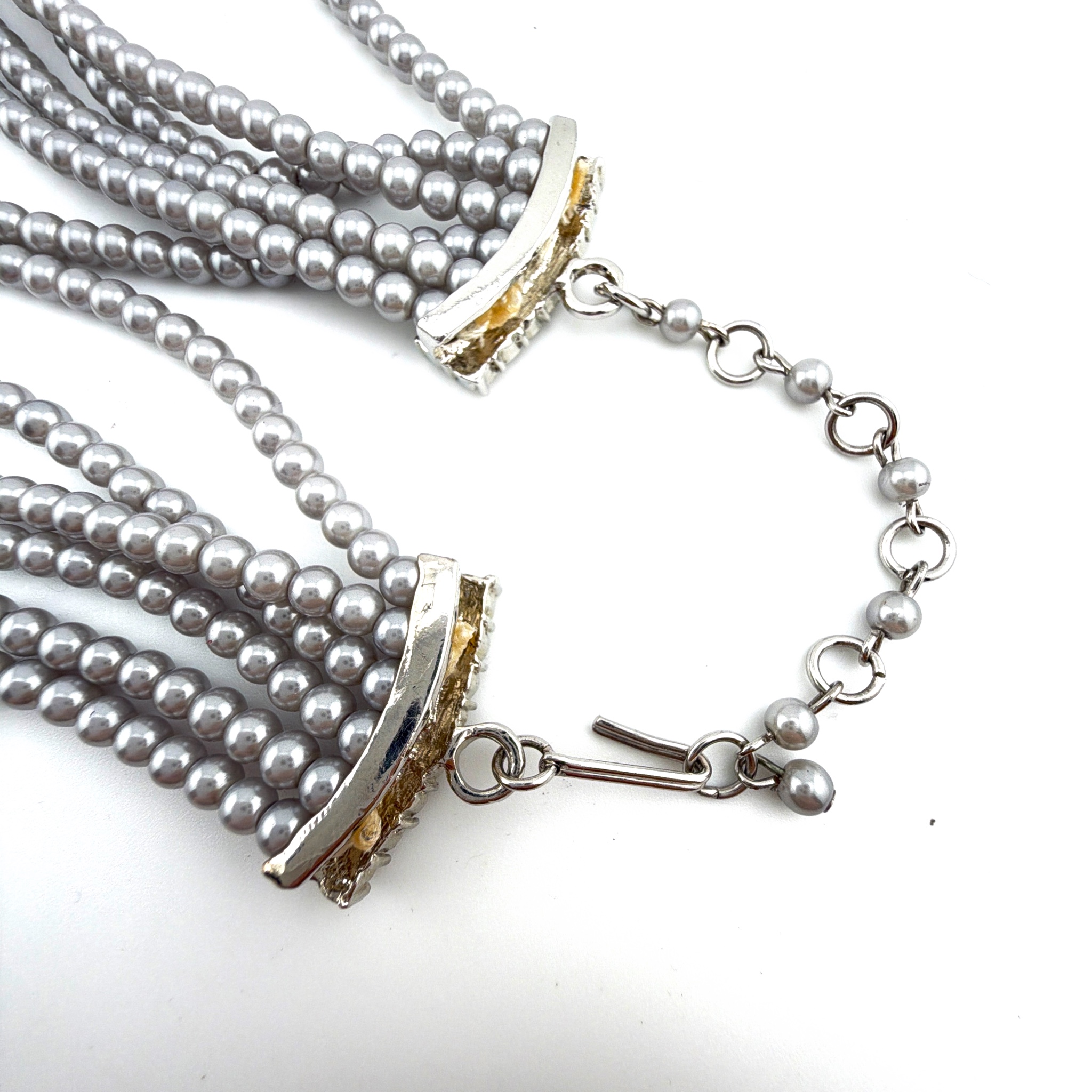 18.5 in Silver Tone Grey Faux Pearl 6-Strand Blue Glass Jewel Choker Necklace 84.00g — Front