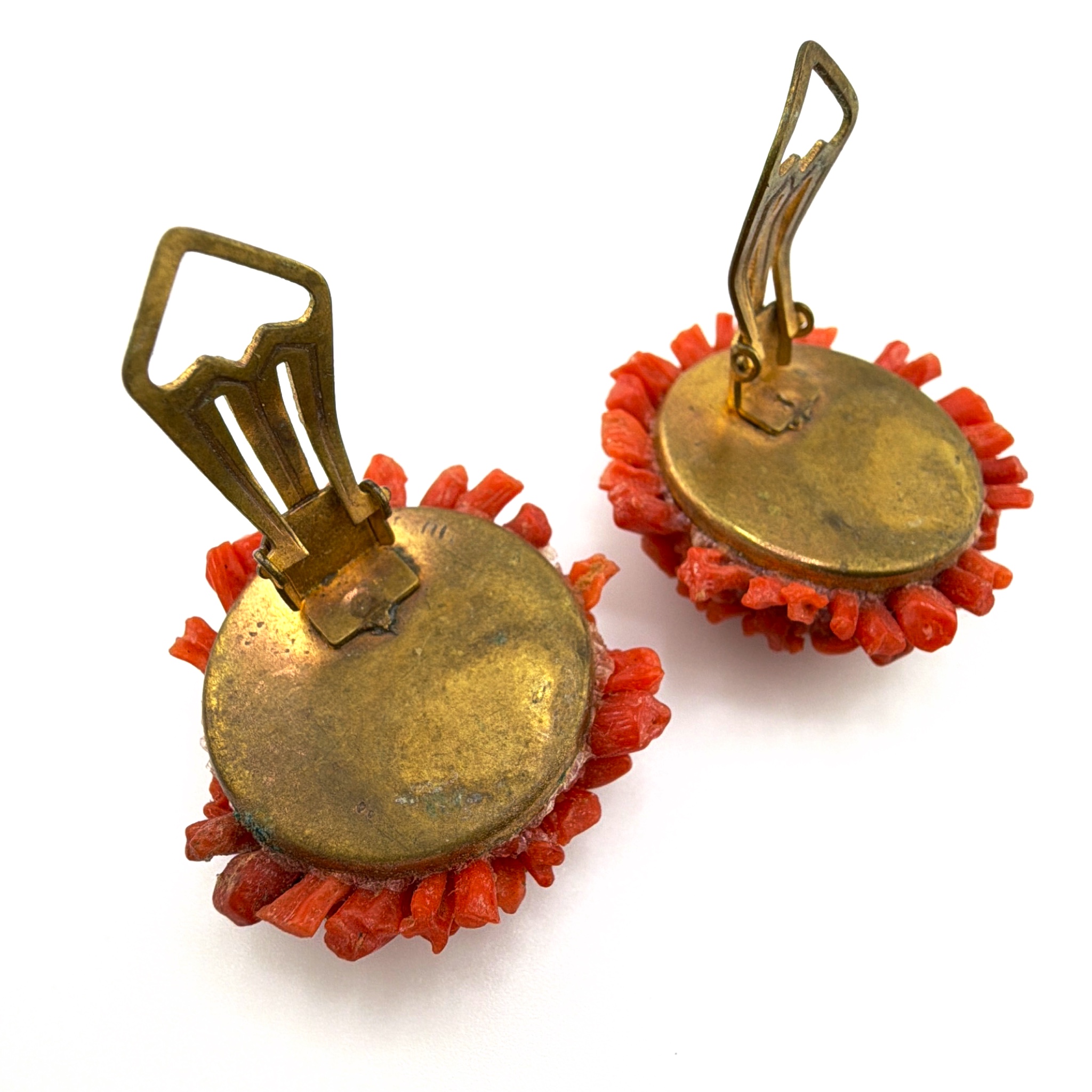 Red Branch Coral Cluster Earrings 17.05g — Detail