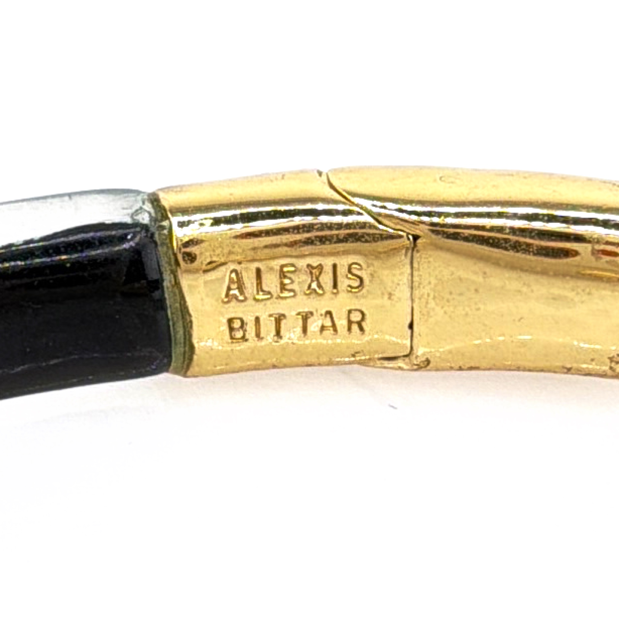Alexis Bittar Gold Tone Lucite Claw Cuff Bangle, Rhinestone 18.68g — Detail