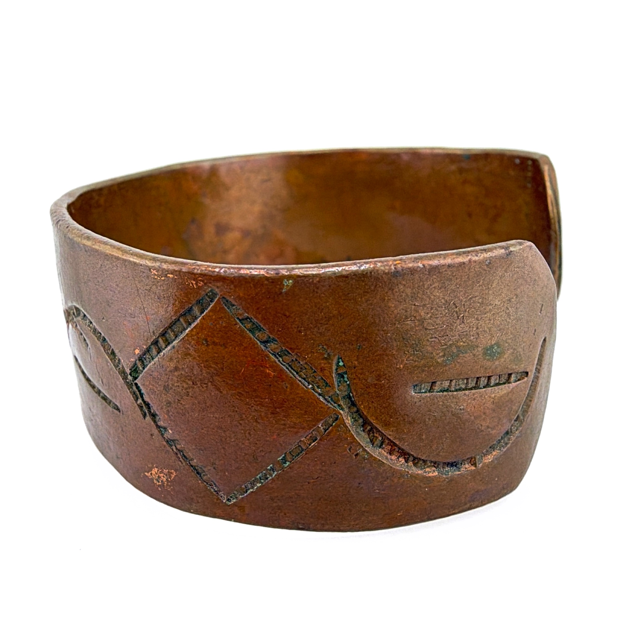 Vintage Copper Hand-Etched Geometric Cuff Bracelet, Signed ANACONDO 64.70g 6.5 in — Side
