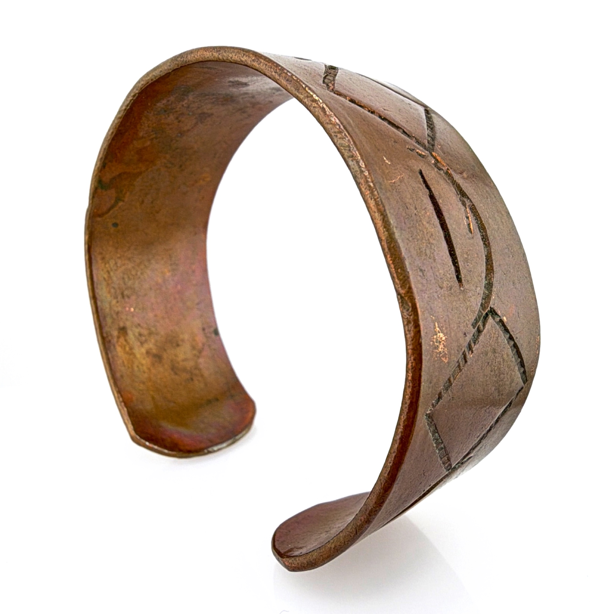Vintage Copper Hand-Etched Geometric Cuff Bracelet, Signed ANACONDO 64.70g 6.5 in — Side
