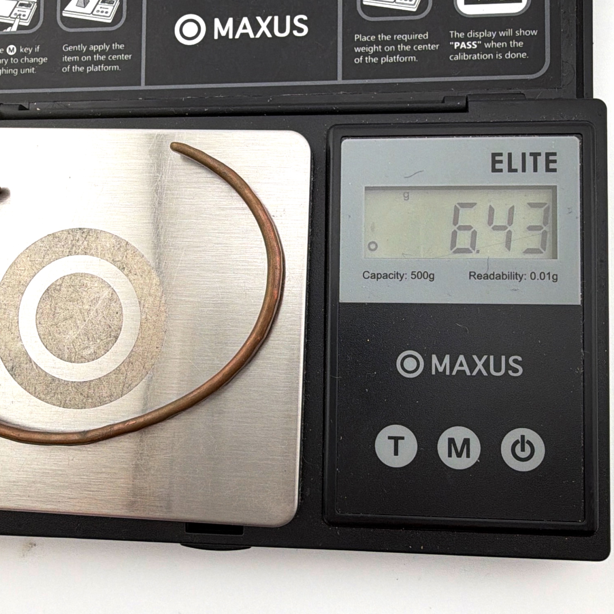 Hammered Solid Copper Wire Cuff Bracelet 6.43g 6.5 in — For scale