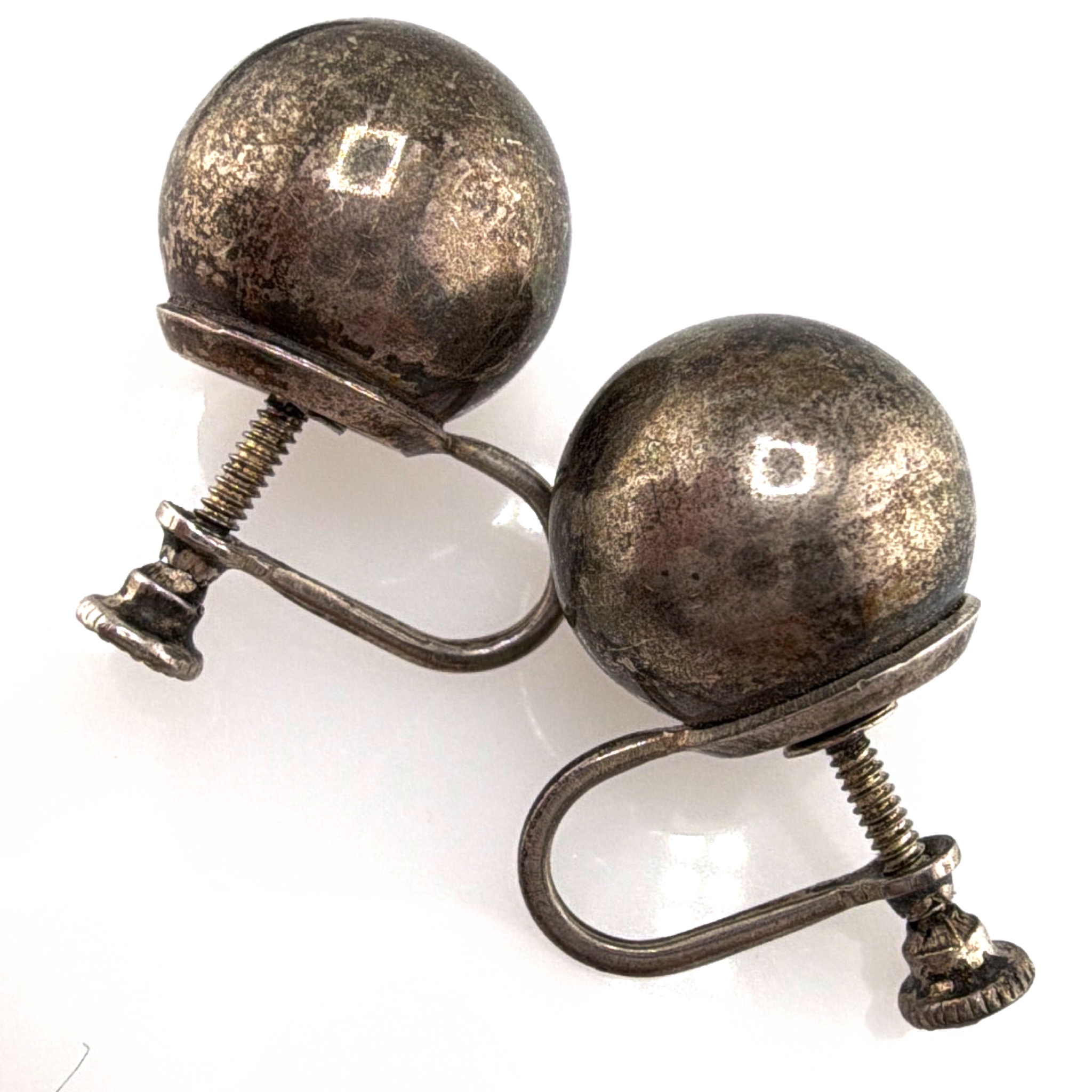 Mid-Century 40s–70s Sterling Silver Ball Screw-Back Earrings 6.11g — Side