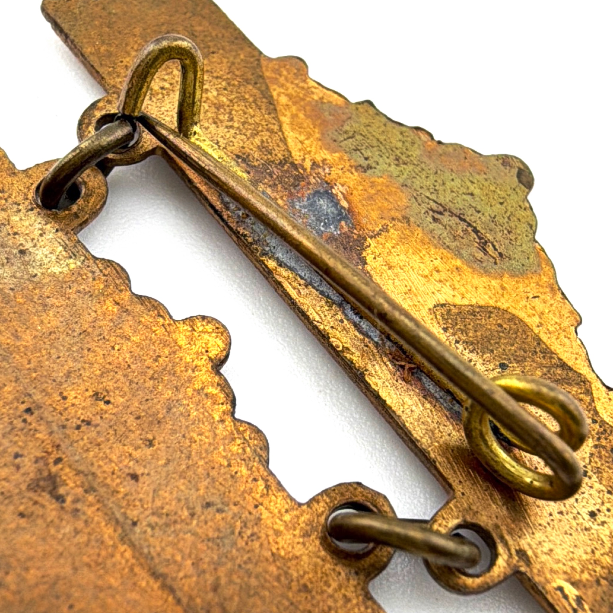 Victorian 1890s–1910s 2 in Brass Schwaab New Jersey Firemen’s Tournament Ribbon Badge Pin 9.05g — Detail
