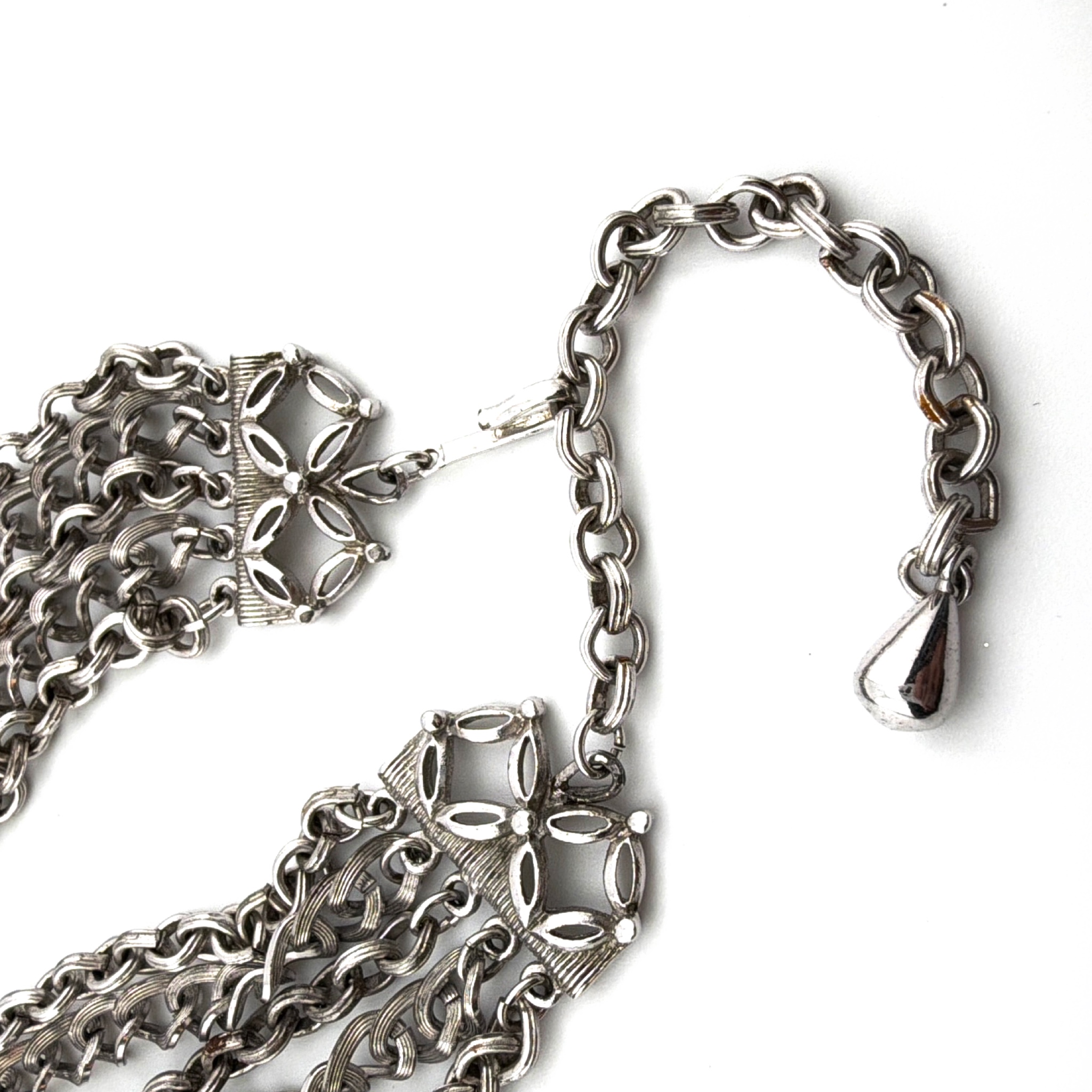 Retro 30s–50s Coro Silver Tone Multi-Strand Draped Chain Necklace 21 in — Back