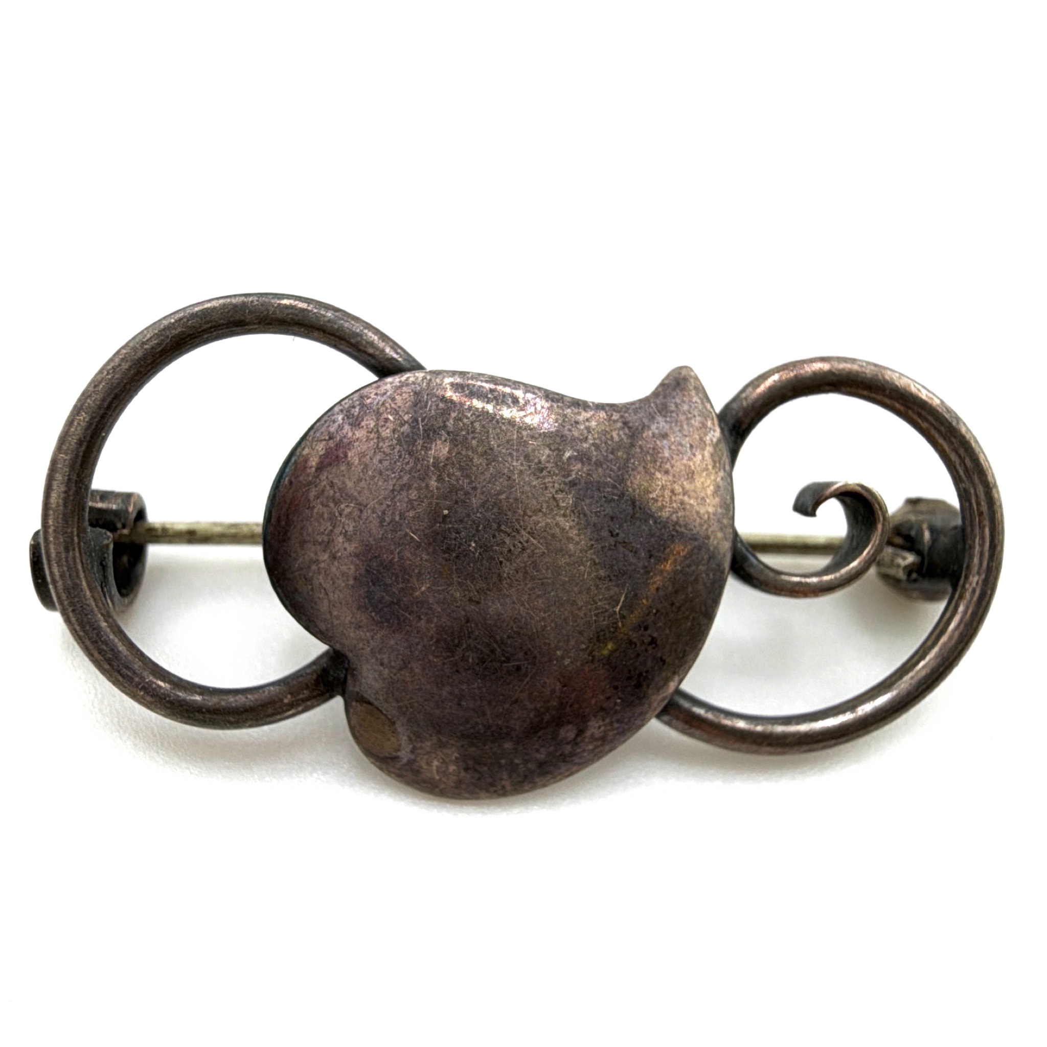 Mid-Century 40s–70s Sterling Modernist Heart Scroll Brooch 2.35g — Back