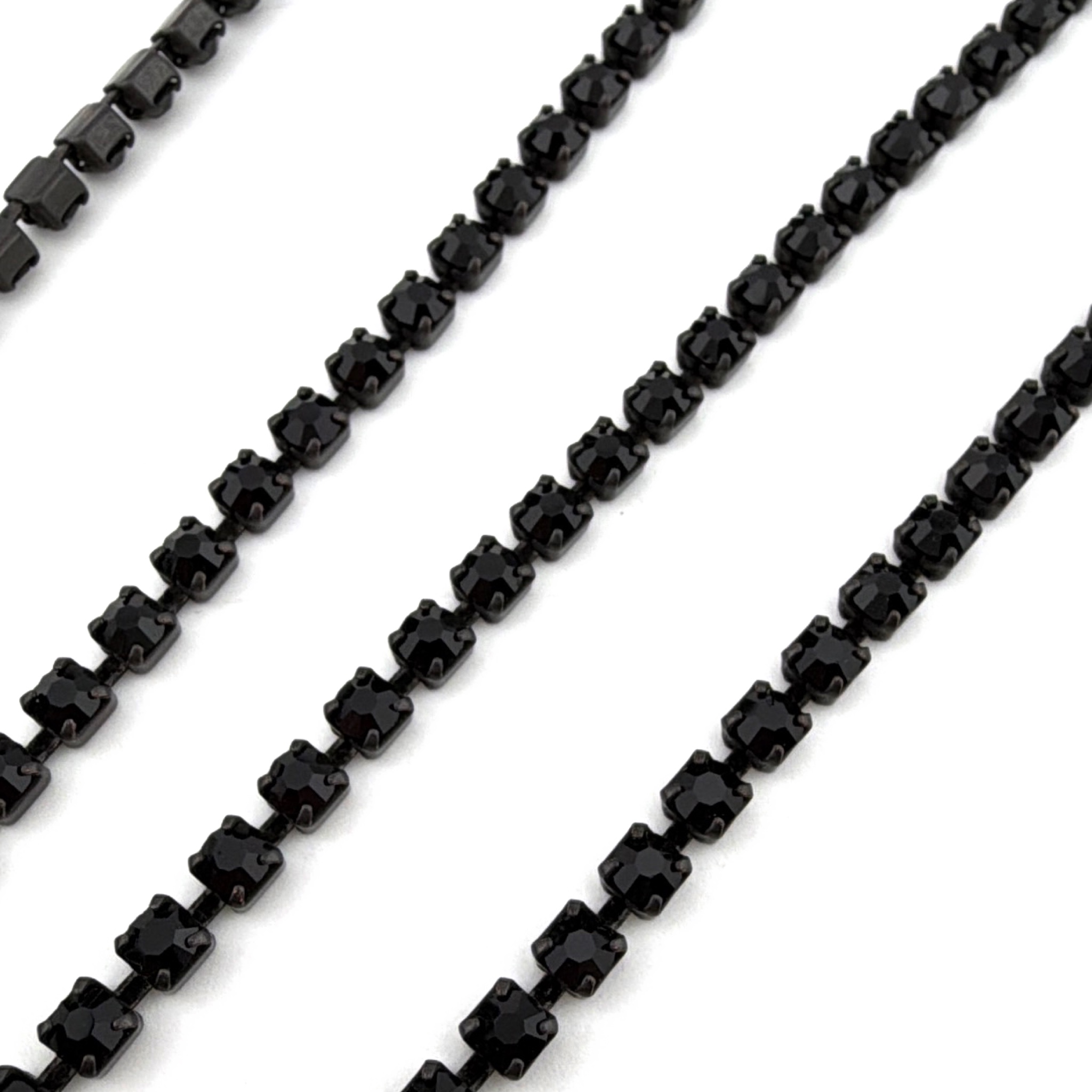 Vintage Black Tone Black Rhinestone Tennis Chain Necklace 45.58g 26.5 in — Front