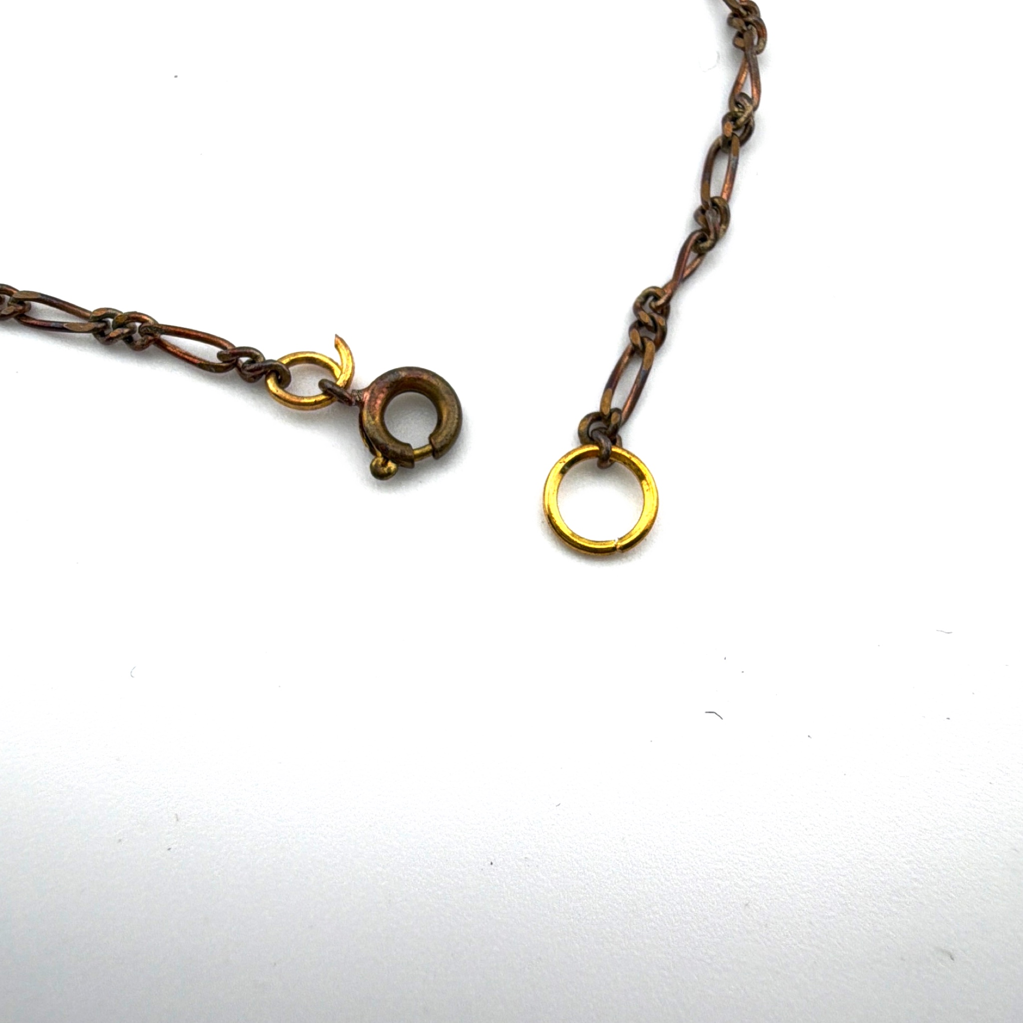 Art Nouveau Hand Made Custom 26in Gold Tone Coral Glass Bead Pendant Necklace 28.71g — Front