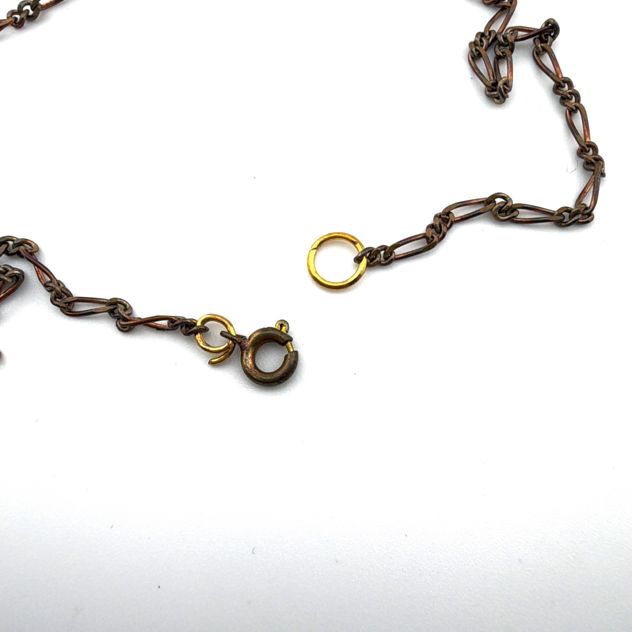 Art Nouveau Hand Made Custom 26in Gold Tone Coral Glass Bead Pendant Necklace 28.71g — Side