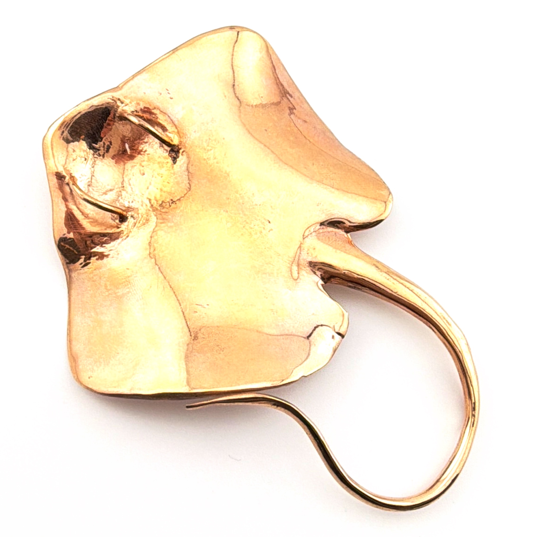 Christophe de Menil Sculptural Stingray Pendant 41.42g — Side