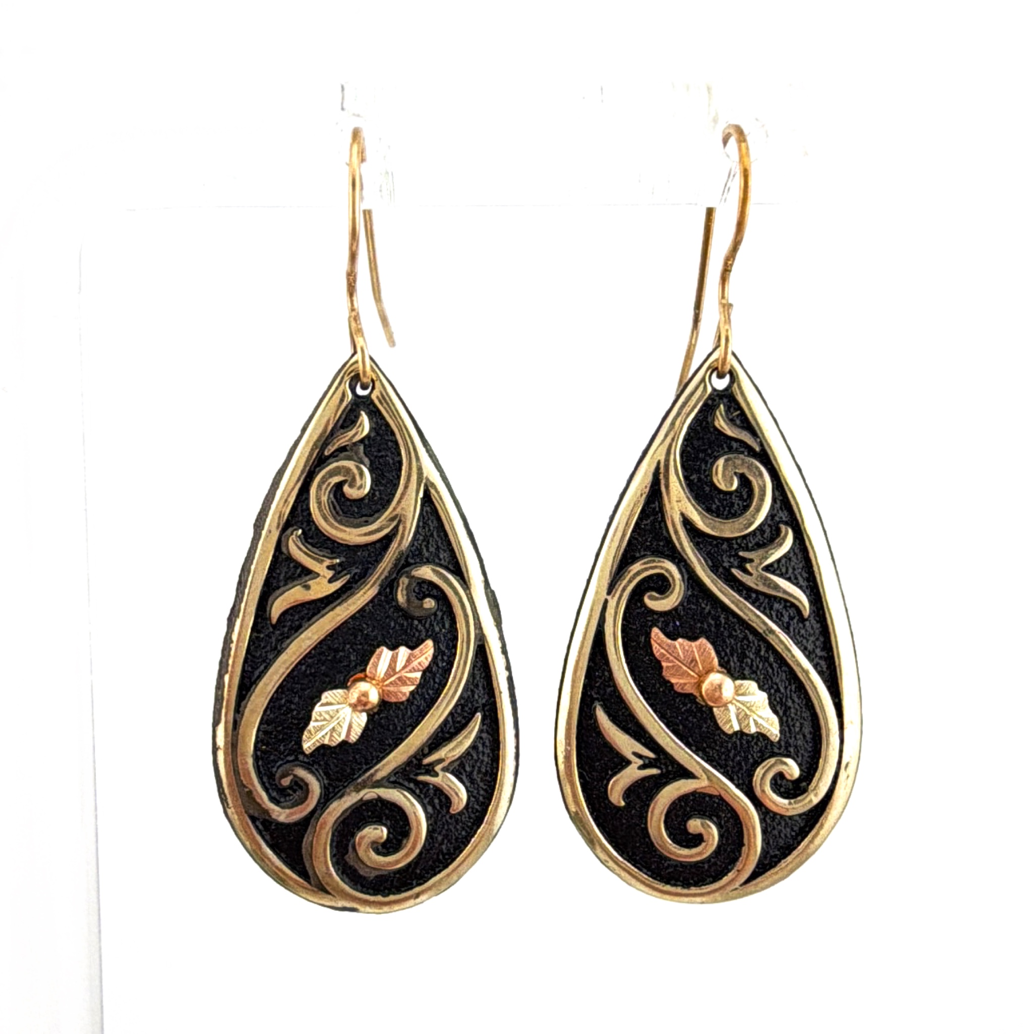 Coleman Co. Gold Tone Black Leather Tri-Color 1.625 in Leaf Scroll Teardrop Dangle Earrings — Front