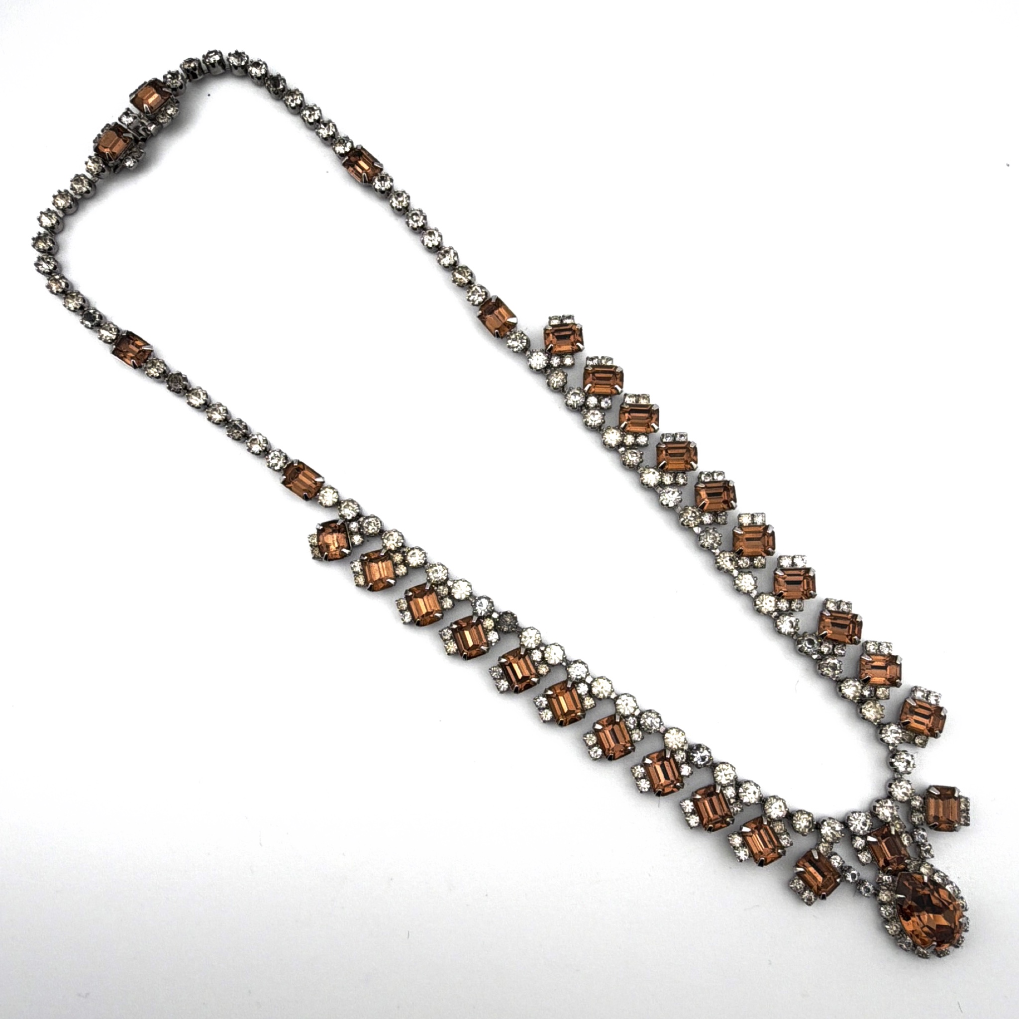$ Mid-Century 50s–60s Kramer of New York 18in Topaz and Clear Rhinestone Teardrop Fringe Necklace — Back