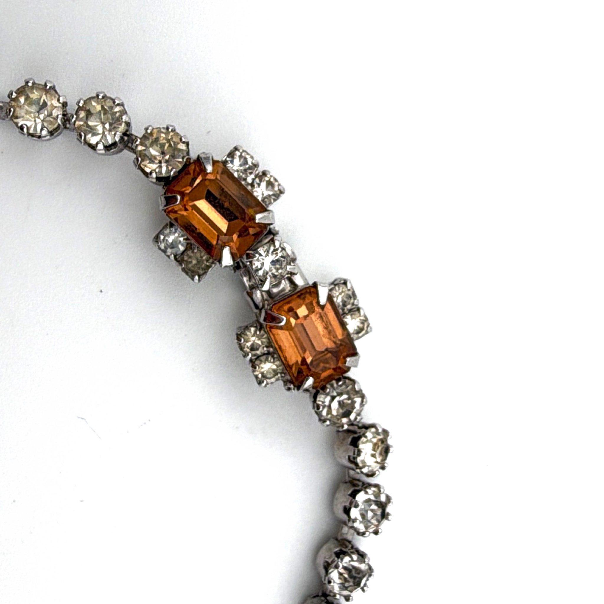 $ Mid-Century 50s–60s Kramer of New York 18in Topaz and Clear Rhinestone Teardrop Fringe Necklace — Front
