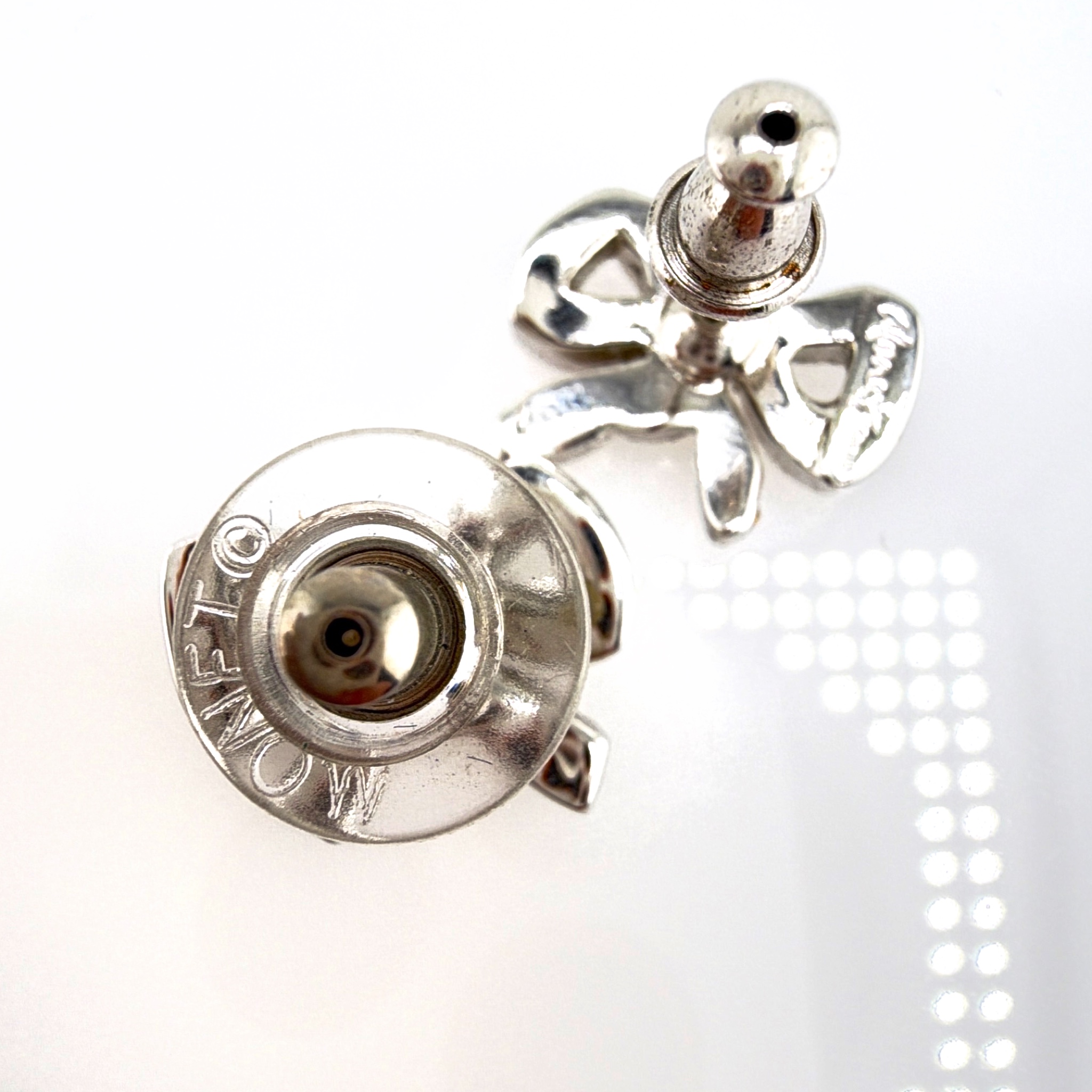 Vintage Monet Silver Tone Rhinestone Bow Earrings 5.00g — Detail