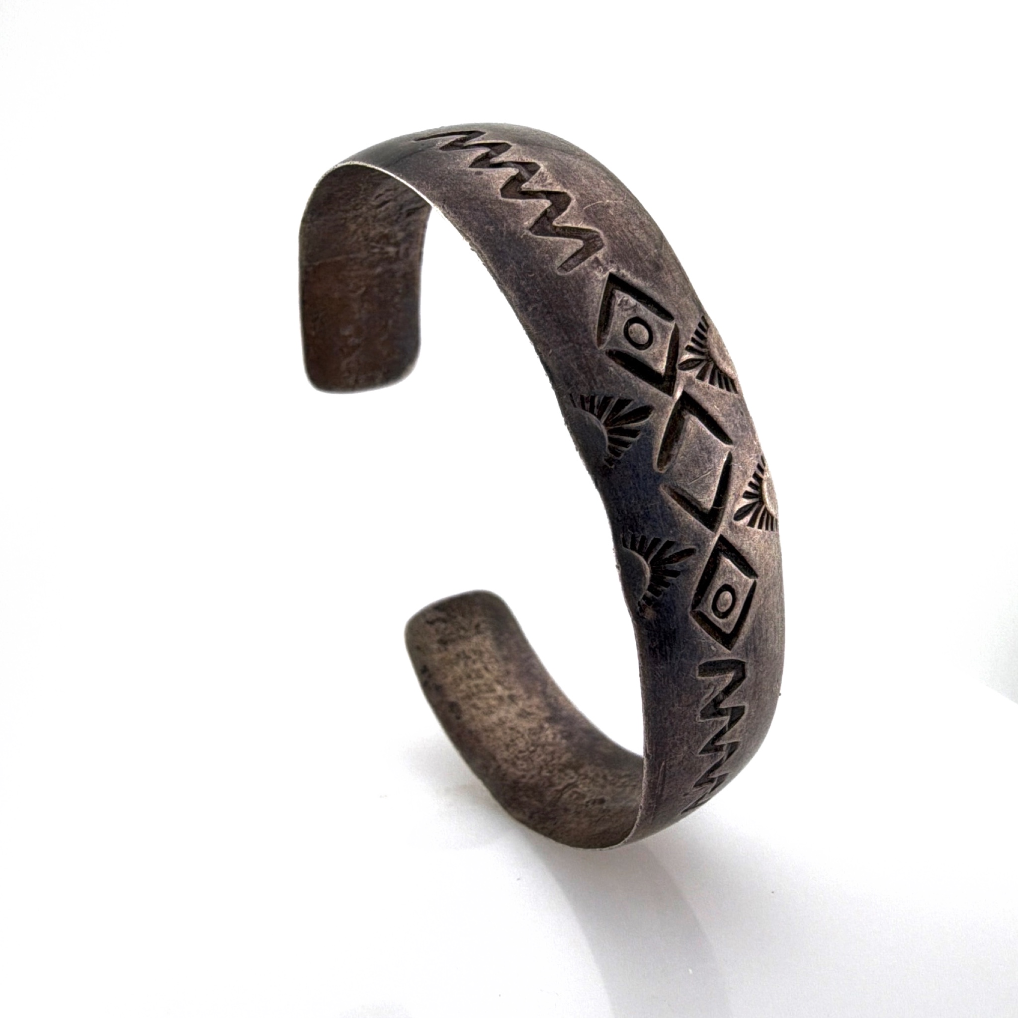 Antique Native Sterling Silver Hand Stamped Diamond Sunburst 6.5 in Geometric Cuff Bracelet 22.91g
