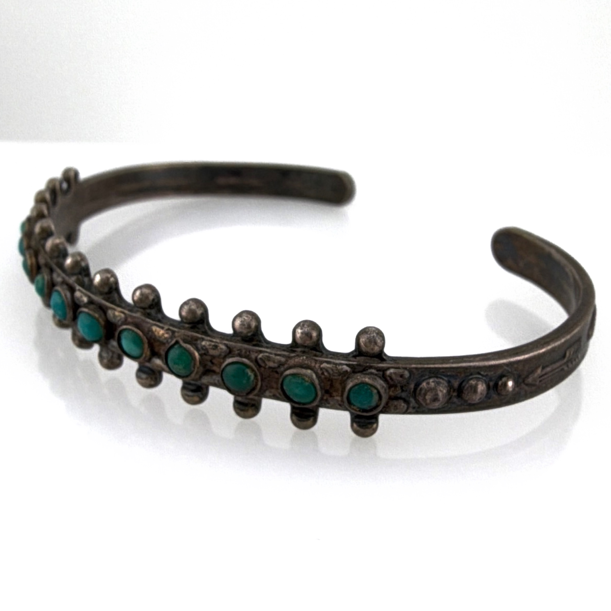 Retro 30s–50s Silver Arrow Sterling Turquoise Cuff Bracelet 11.52g 6.5 in