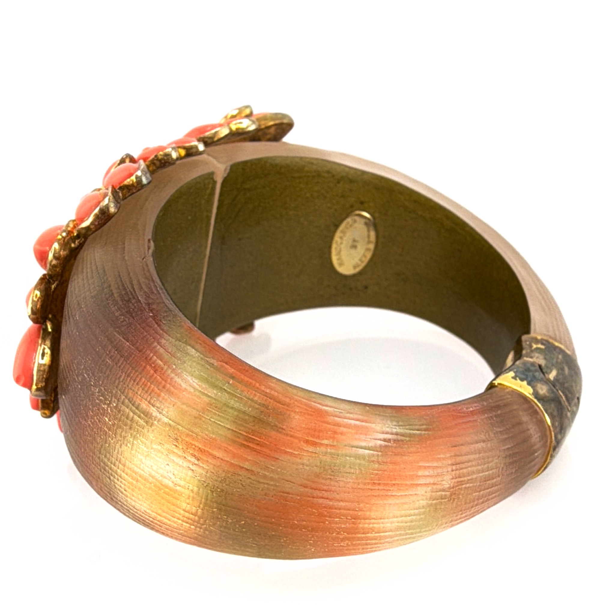 Y2K 1990s–2010s -2000s Alexis Bittar Handcarved Lucite Coral Cluster Bangle 112.79g 7-7.5in — Front