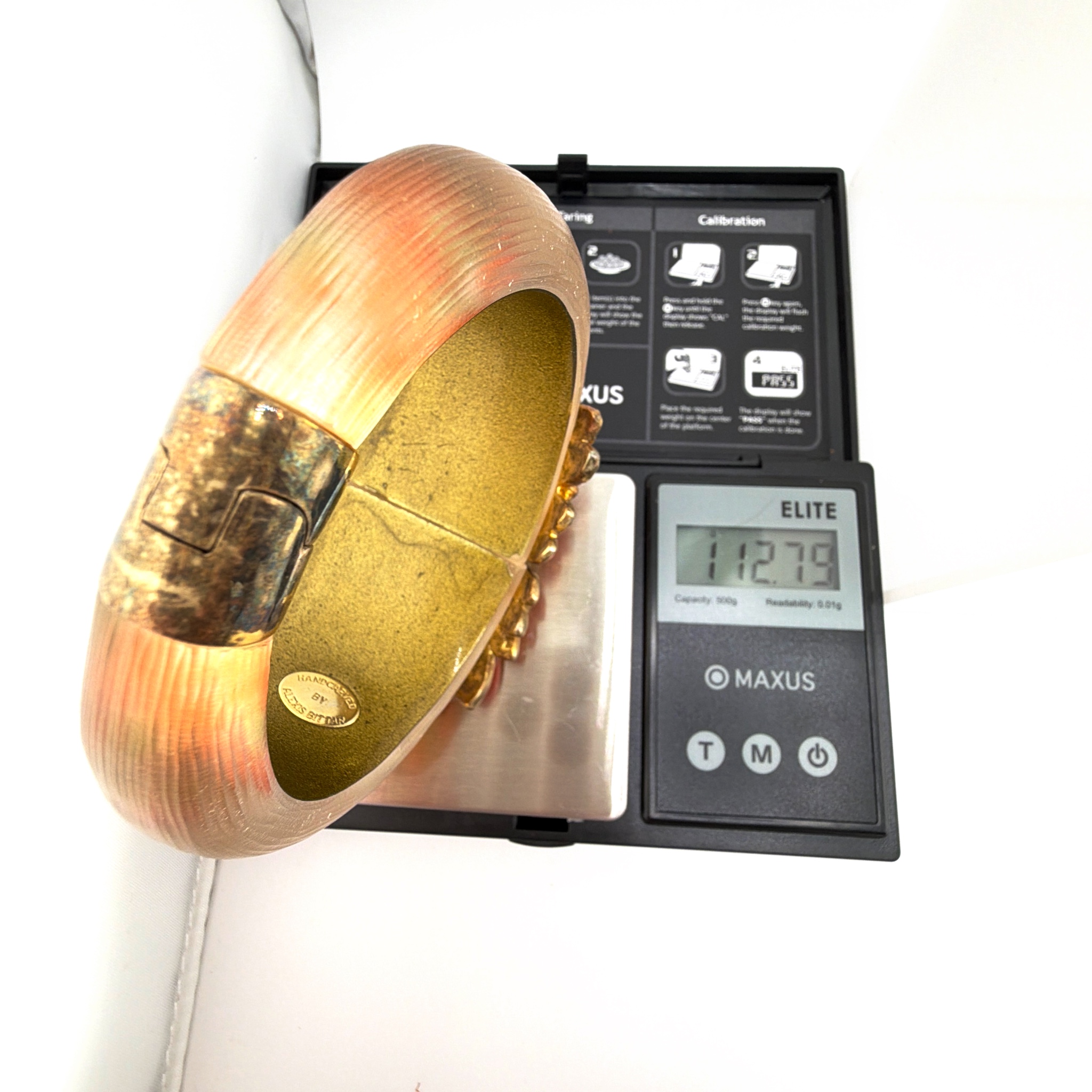 Y2K 1990s–2010s -2000s Alexis Bittar Handcarved Lucite Coral Cluster Bangle 112.79g 7-7.5in — For scale
