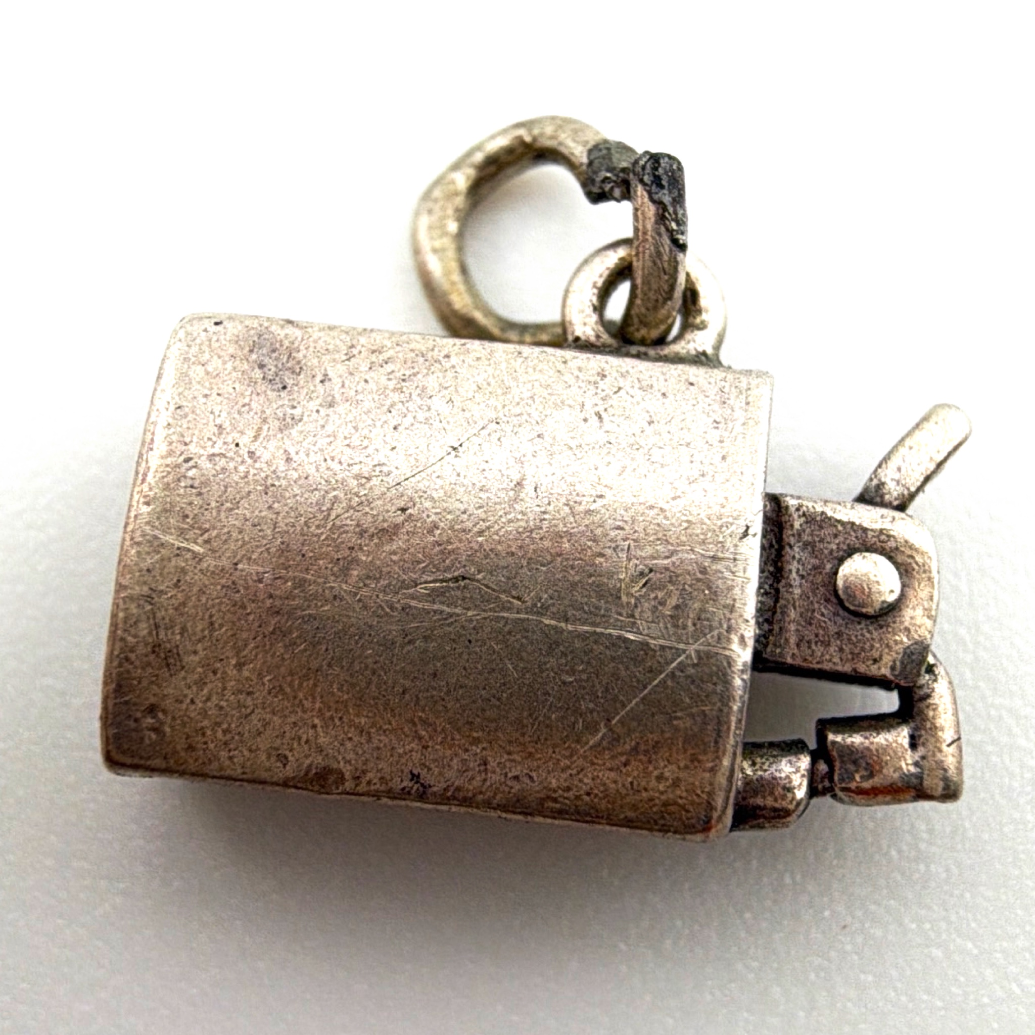 Retro 40s–60s Sterling Novelty Lighter Charm Pendant 0.75g — Side