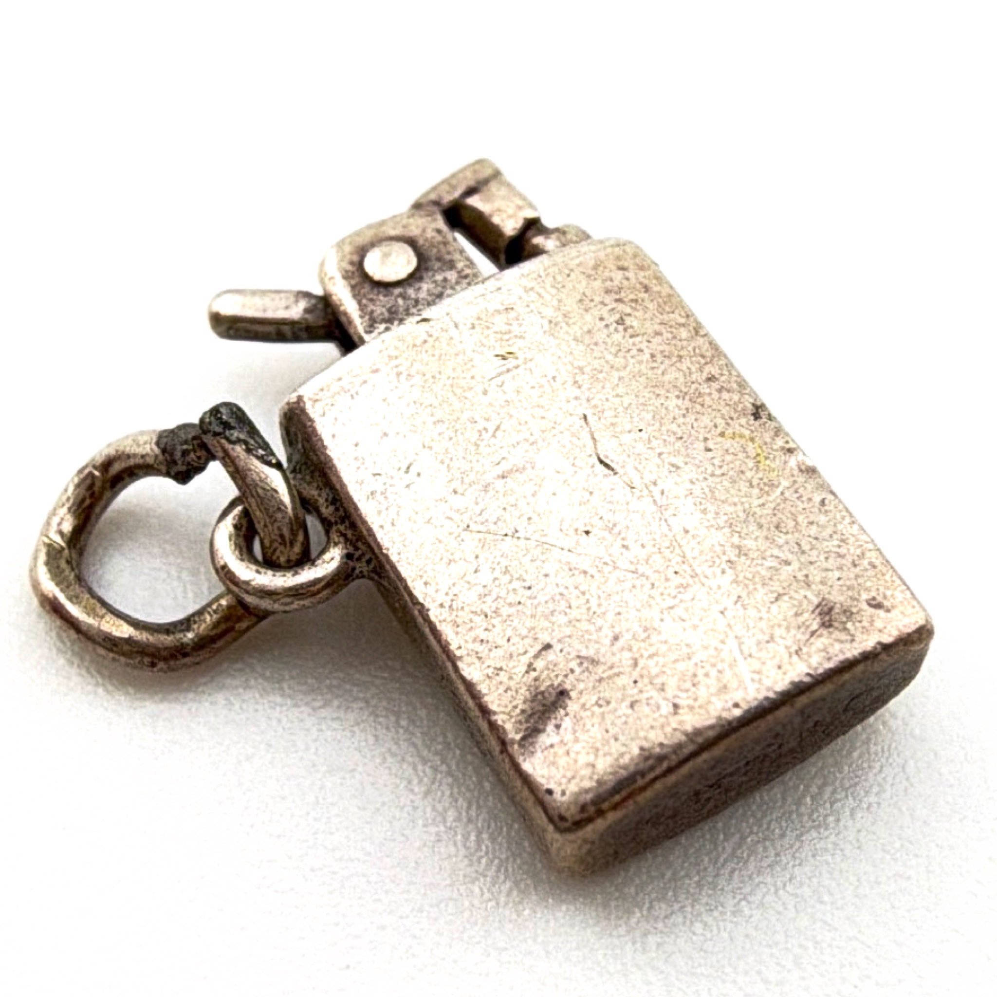 Retro 40s–60s Sterling Novelty Lighter Charm Pendant 0.75g — Back