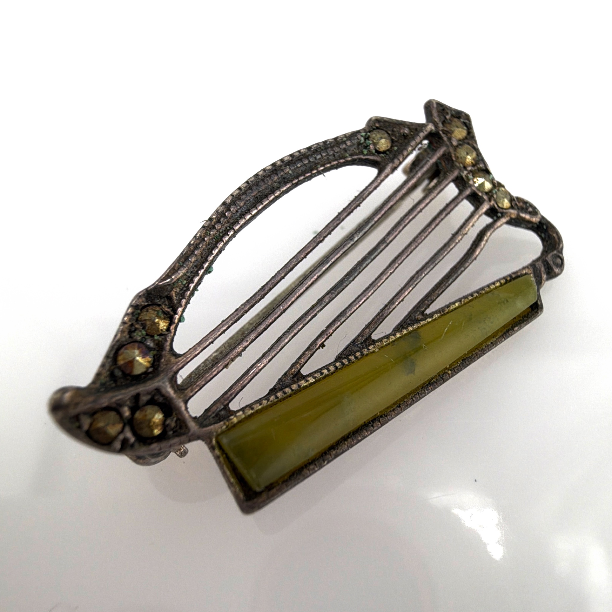 Art Nouveau 00s–20s -10s Sterling Marcasite Green Glass Harp Brooch 2.89g — Side